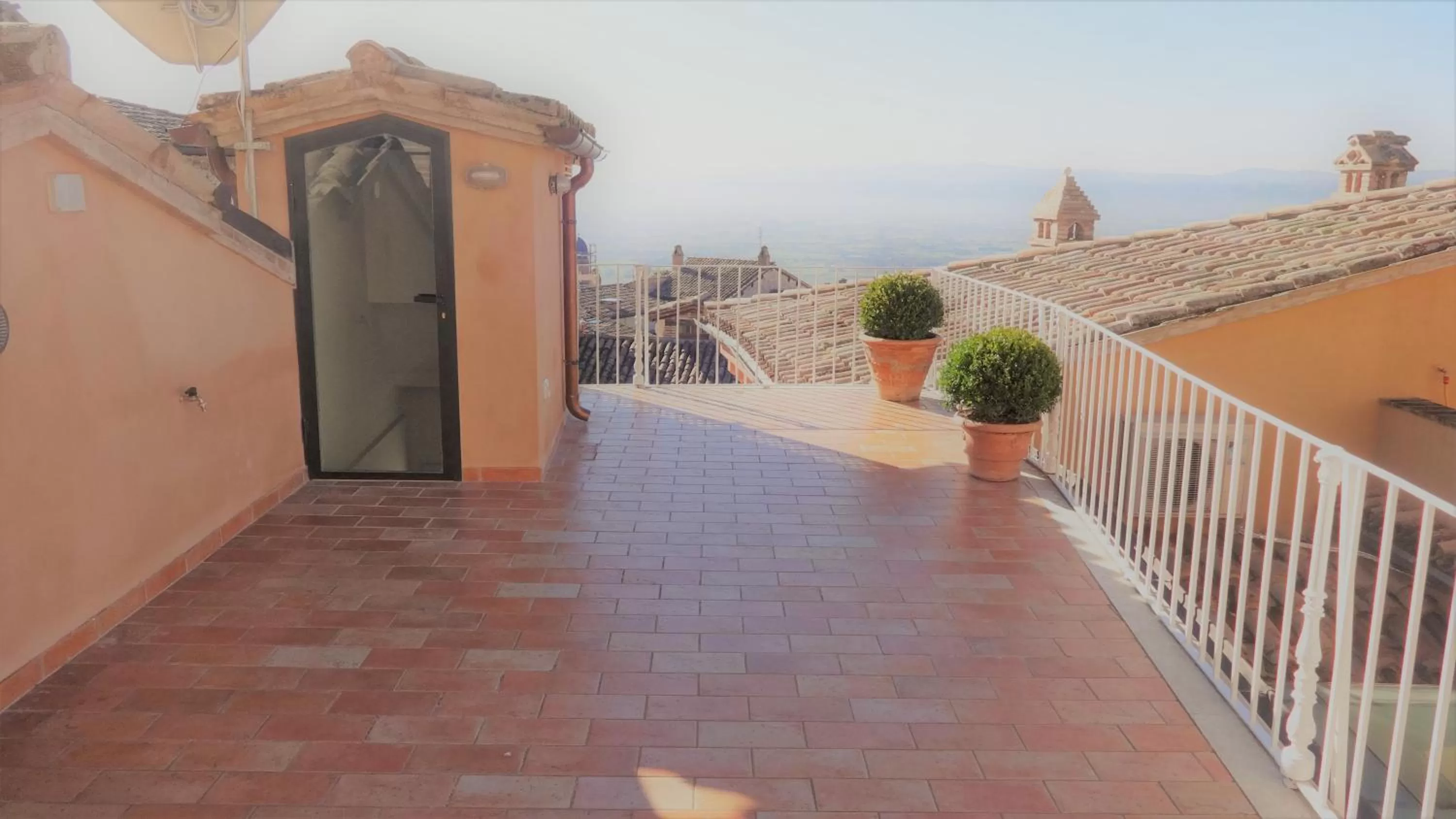 Property building in Portica10 Assisi