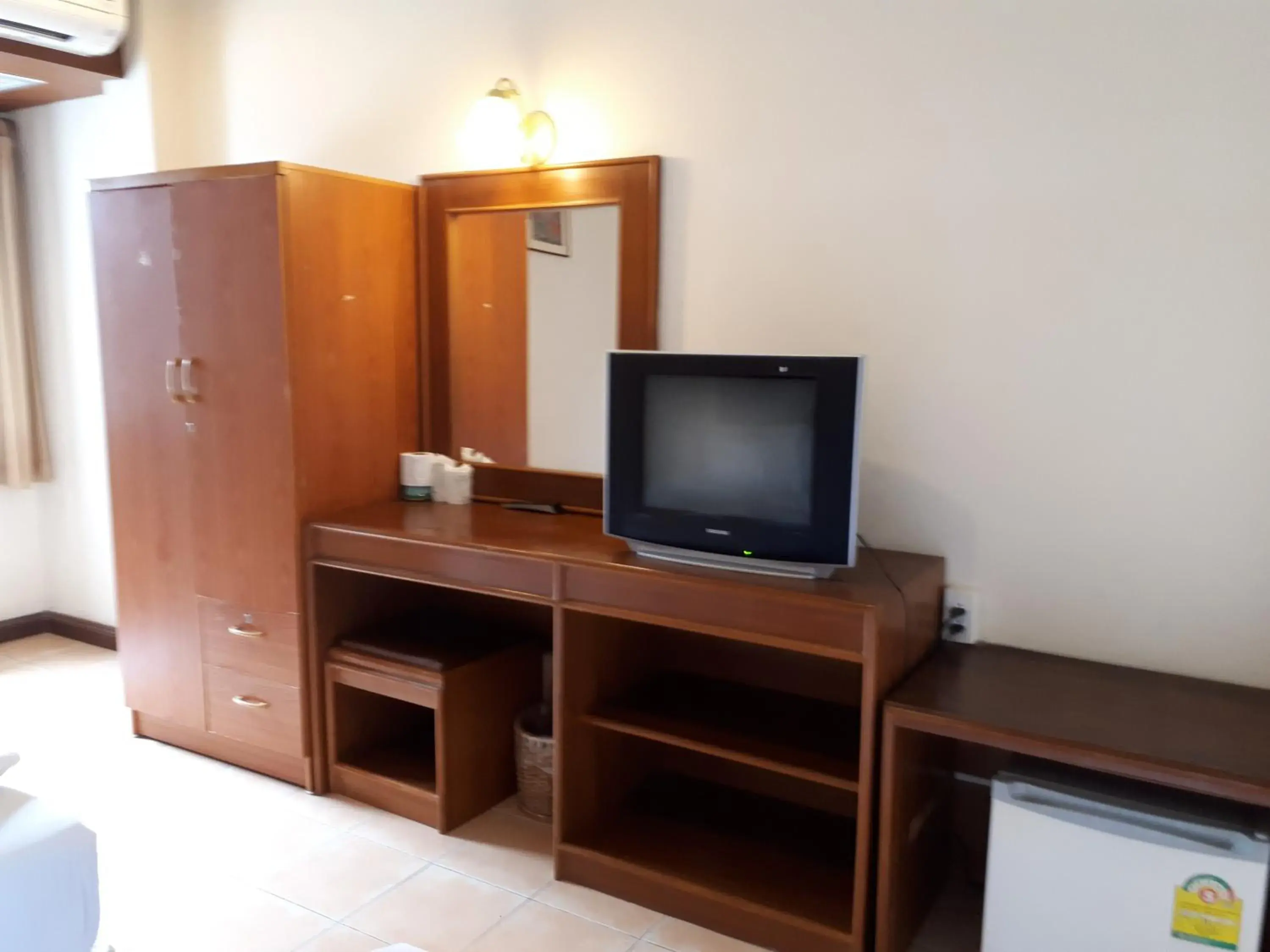 TV/Entertainment Center in Nathon Residence Hotel