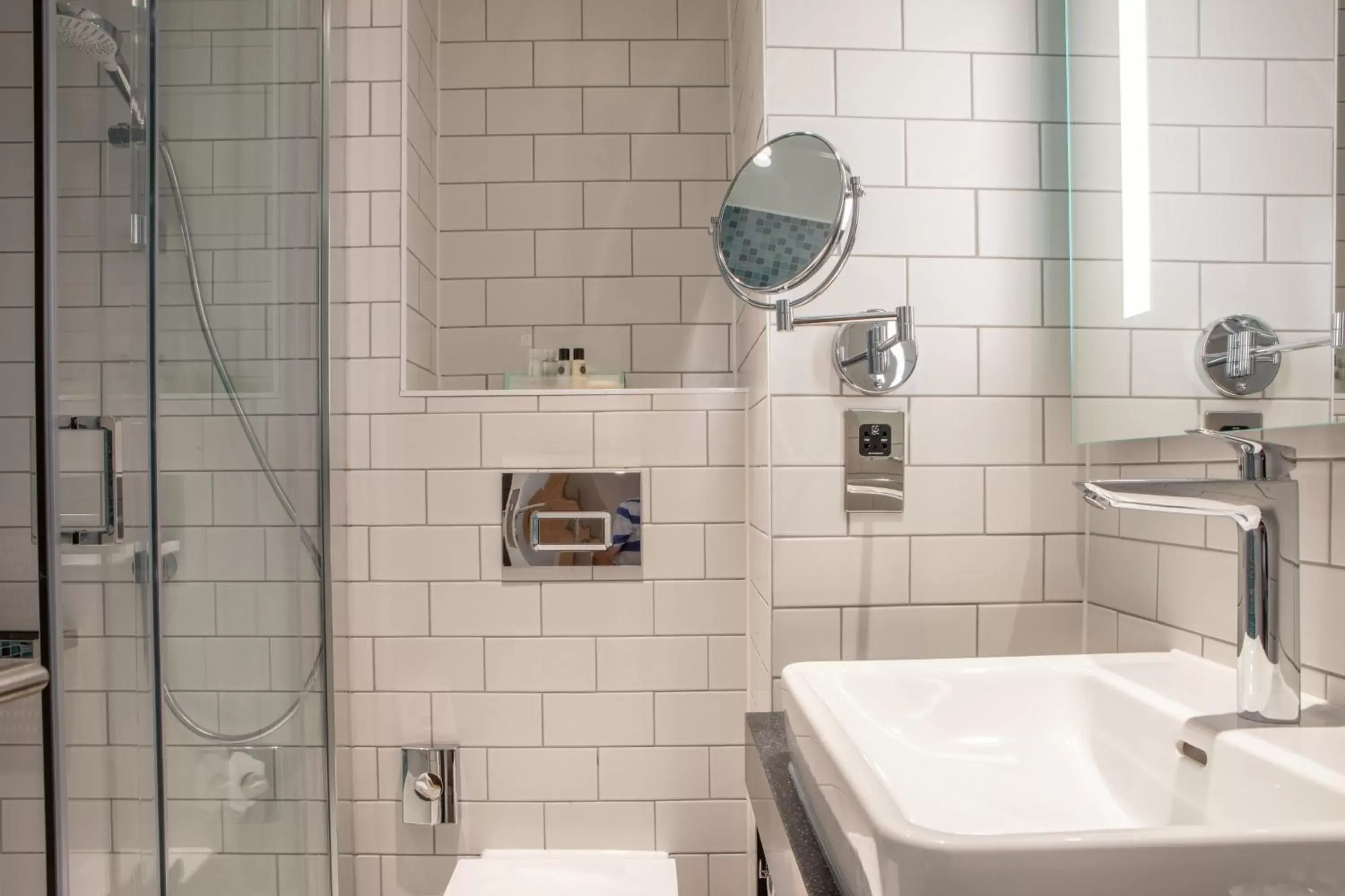 Bathroom in Holiday Inn Bolton Centre, an IHG Hotel