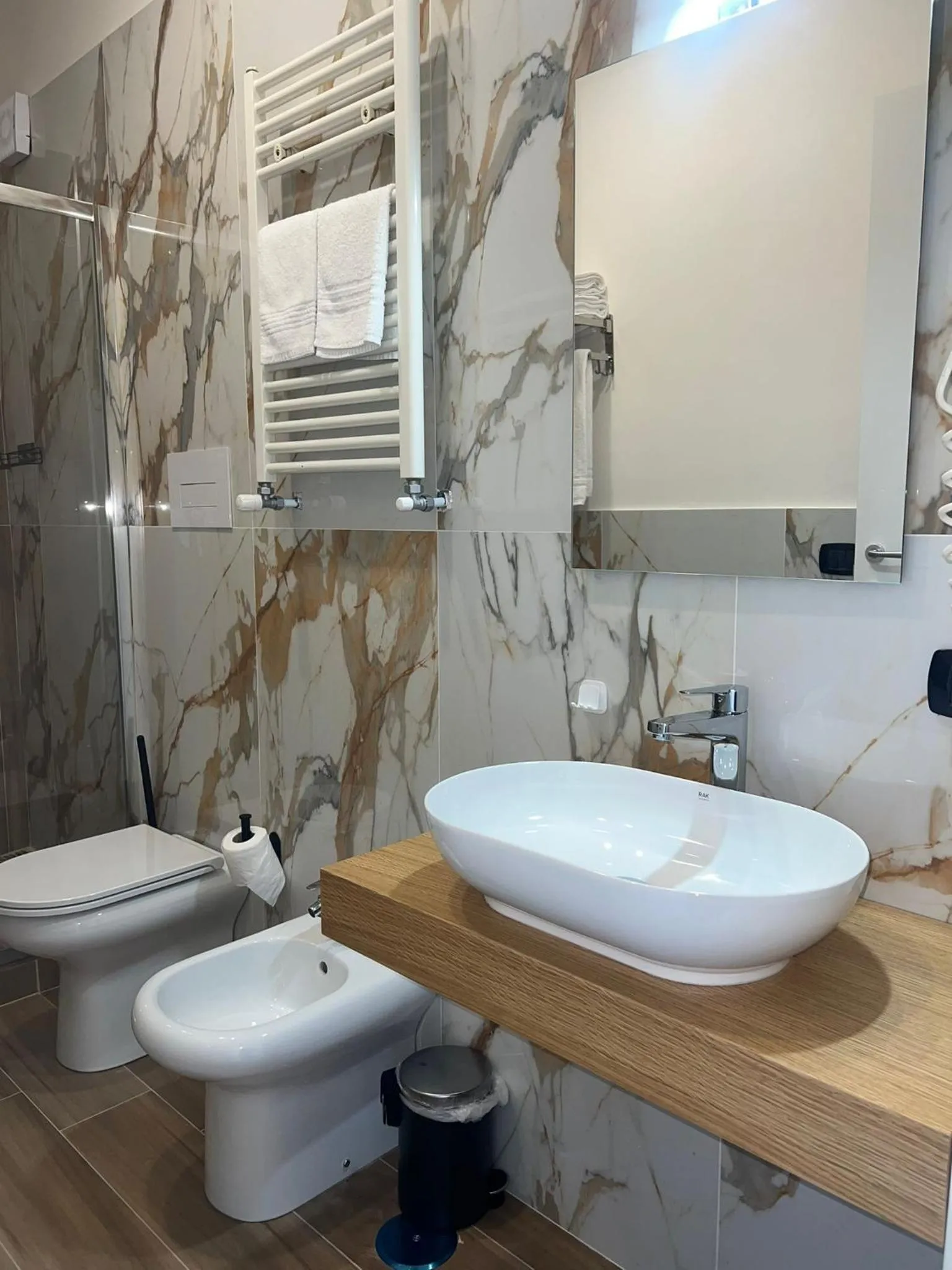 Shower in Hotel Barbato