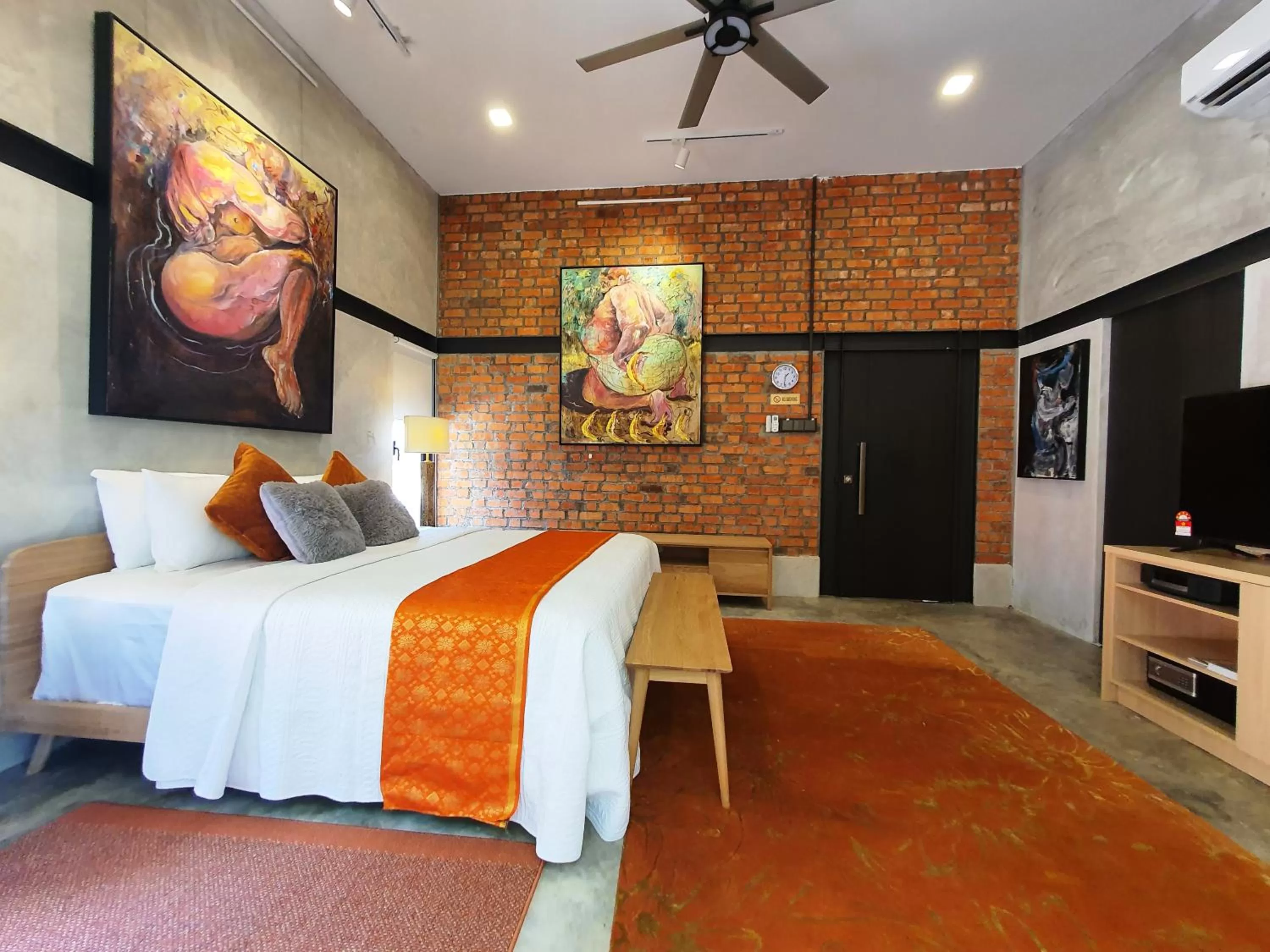 Photo of the whole room, Bed in S`ekar Pinang Langkawi