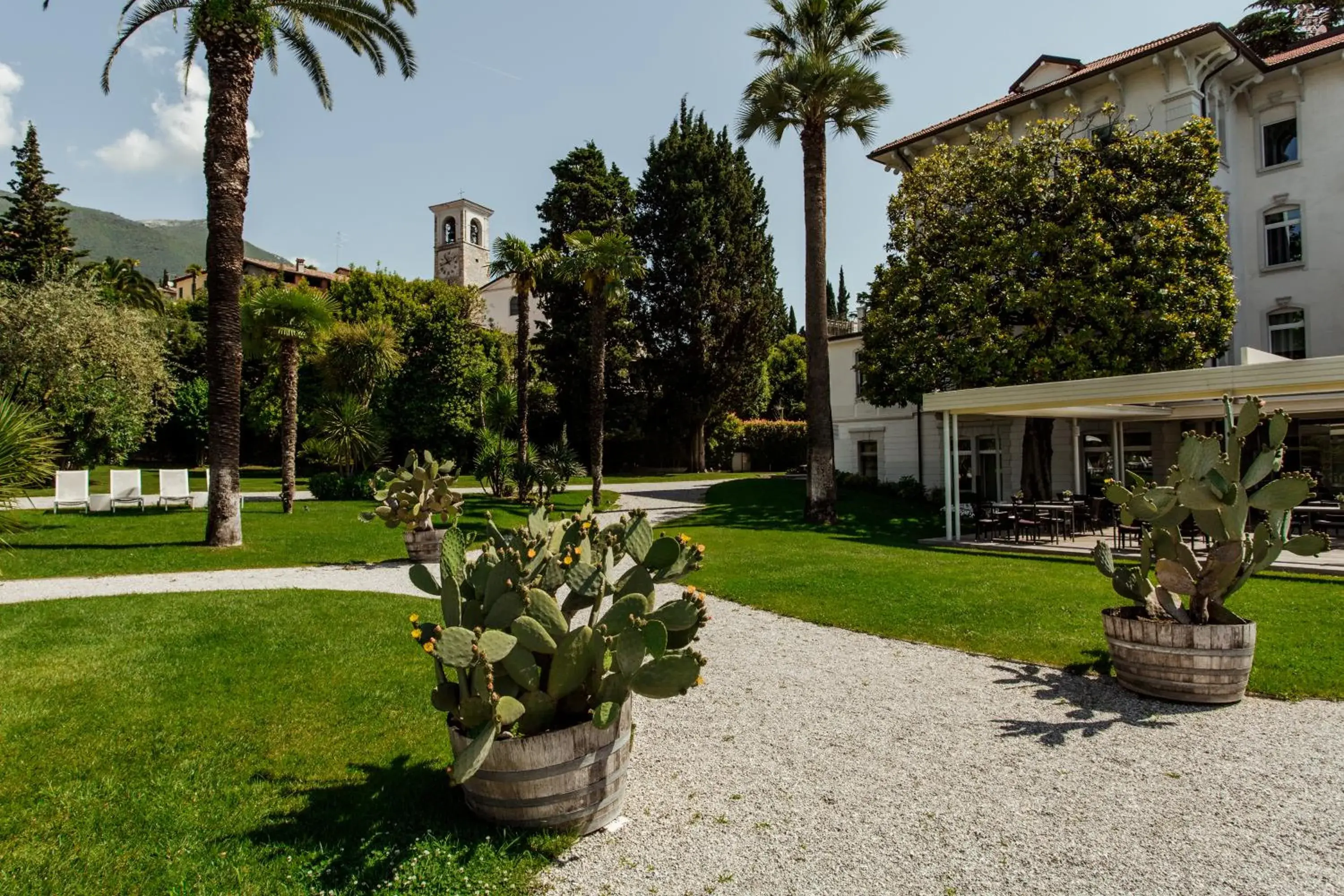 Garden in Hotel Bella Riva