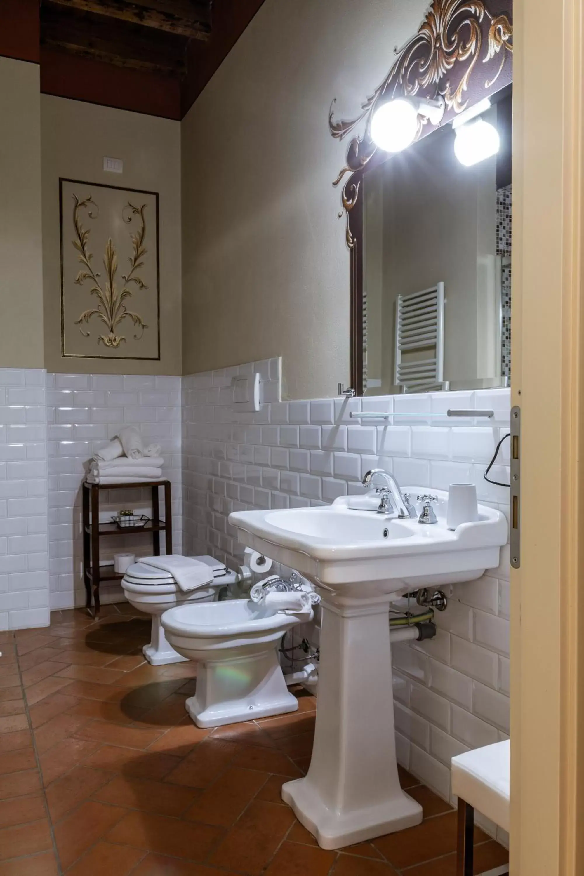 Bathroom in Classique