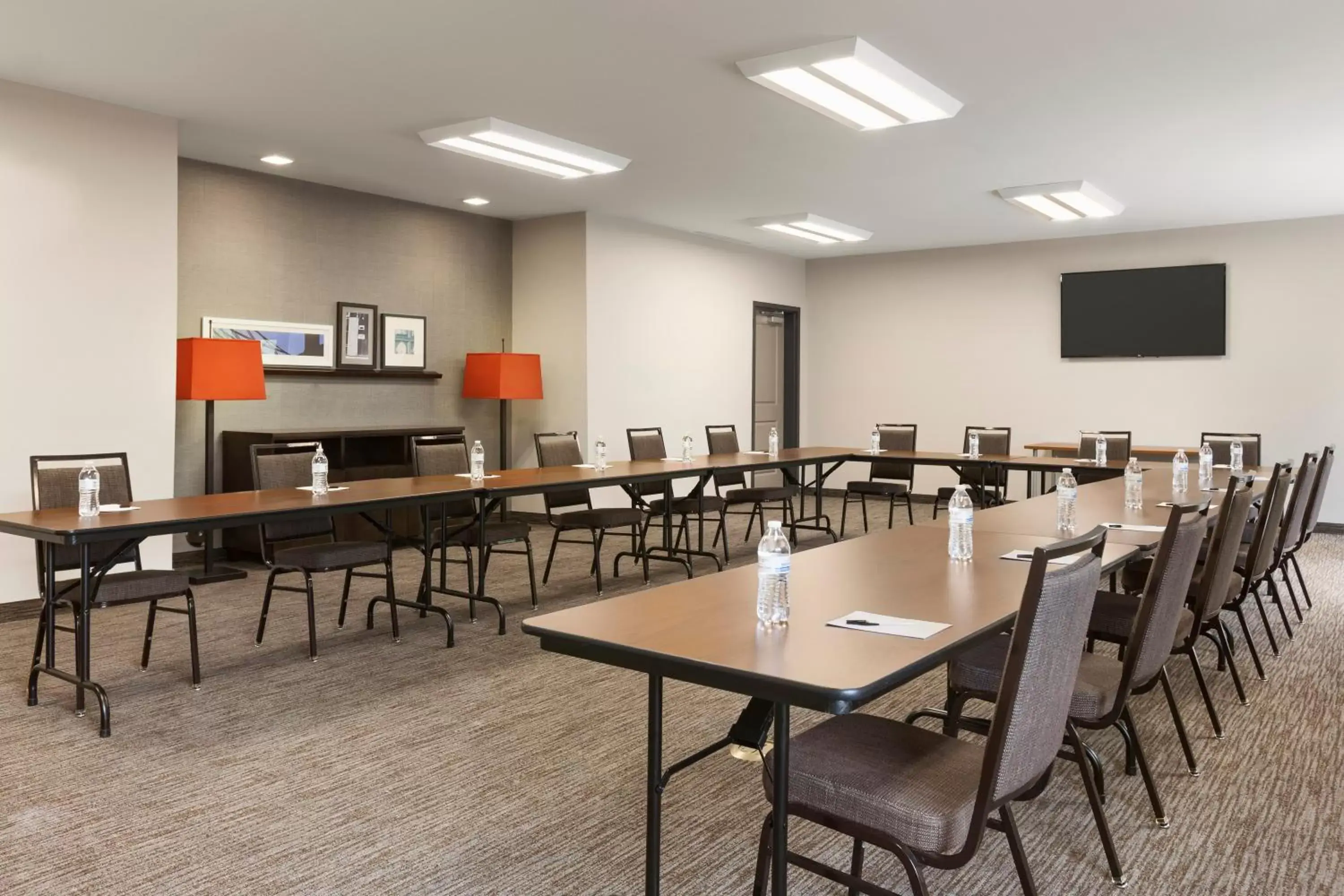 Business facilities in Country Inn & Suites by Radisson, Smithfield-Selma, NC