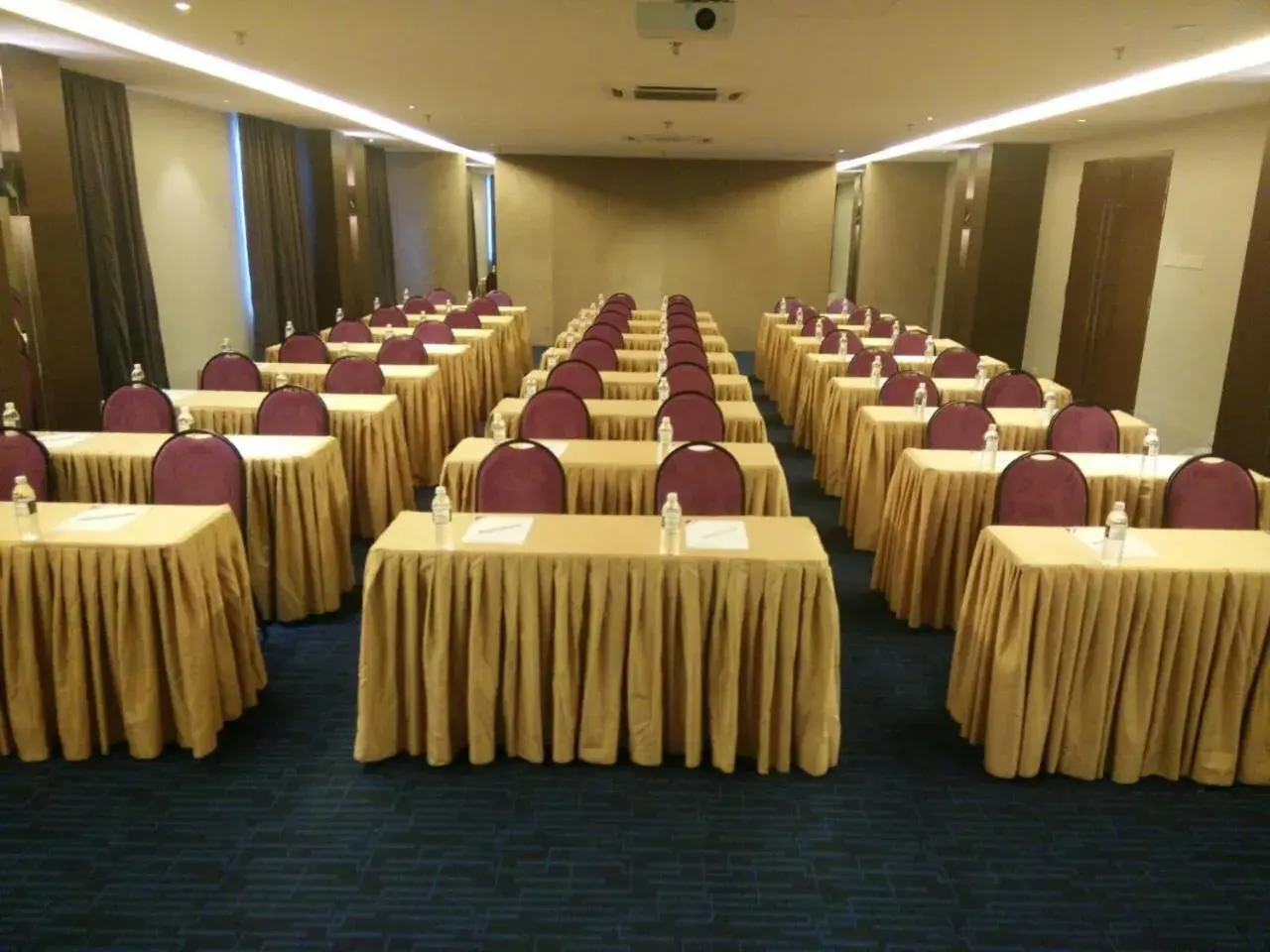 Banquet/Function facilities in The Leverage Business hotel (Skudai)