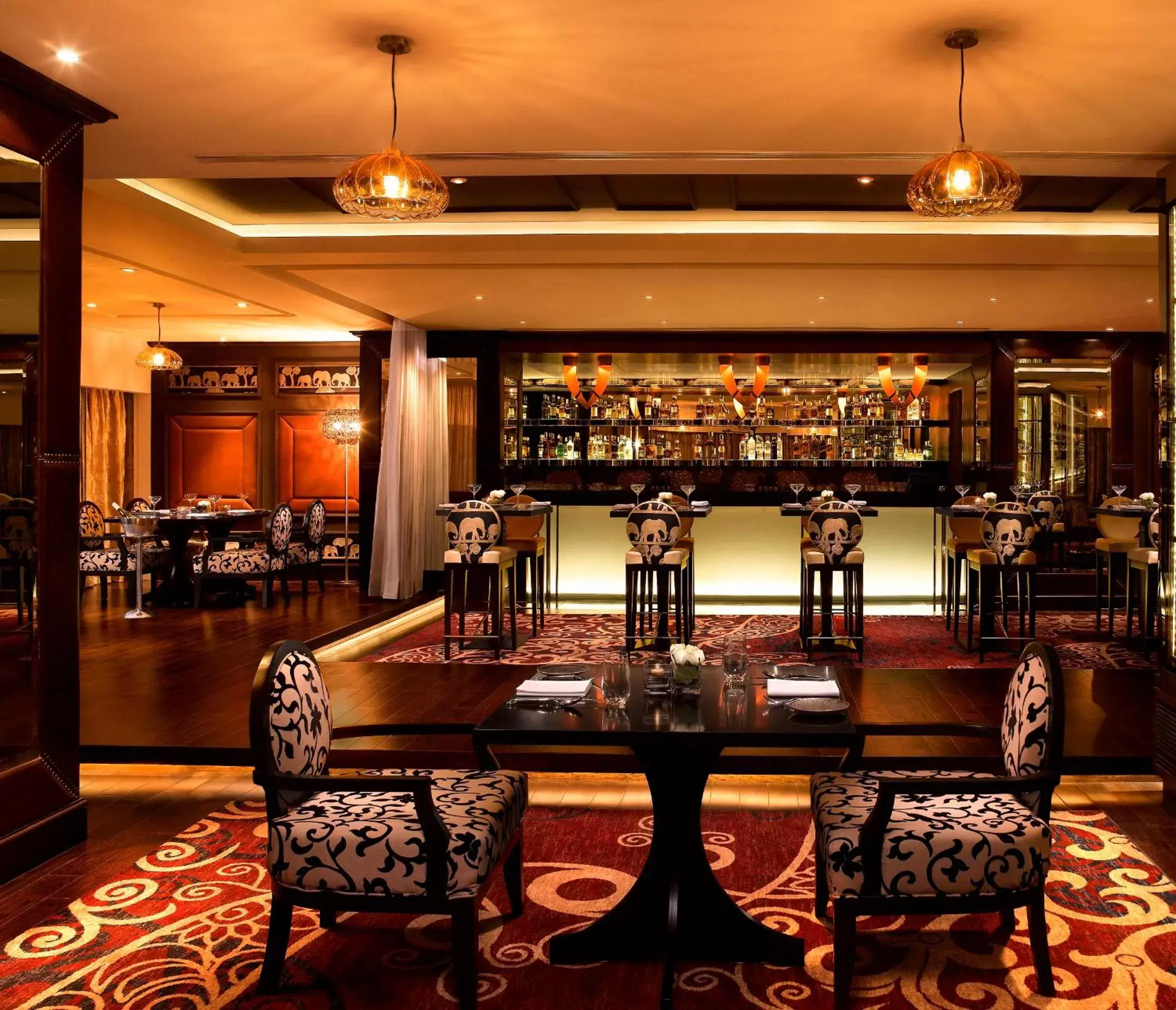 Restaurant/places to eat in Sofitel Mumbai BKC