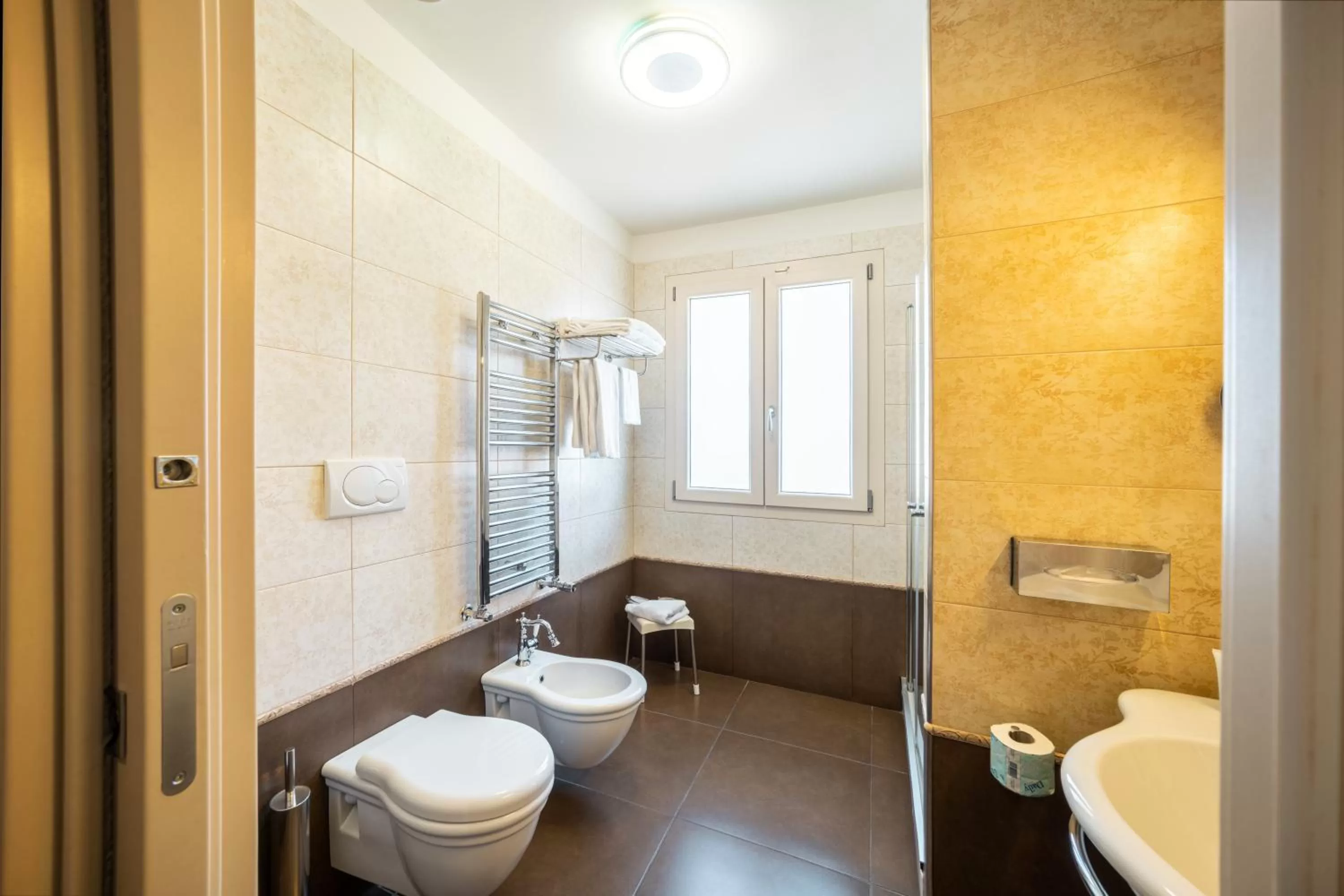 Bedroom in Best Western Plus Hotel Perla Del Porto