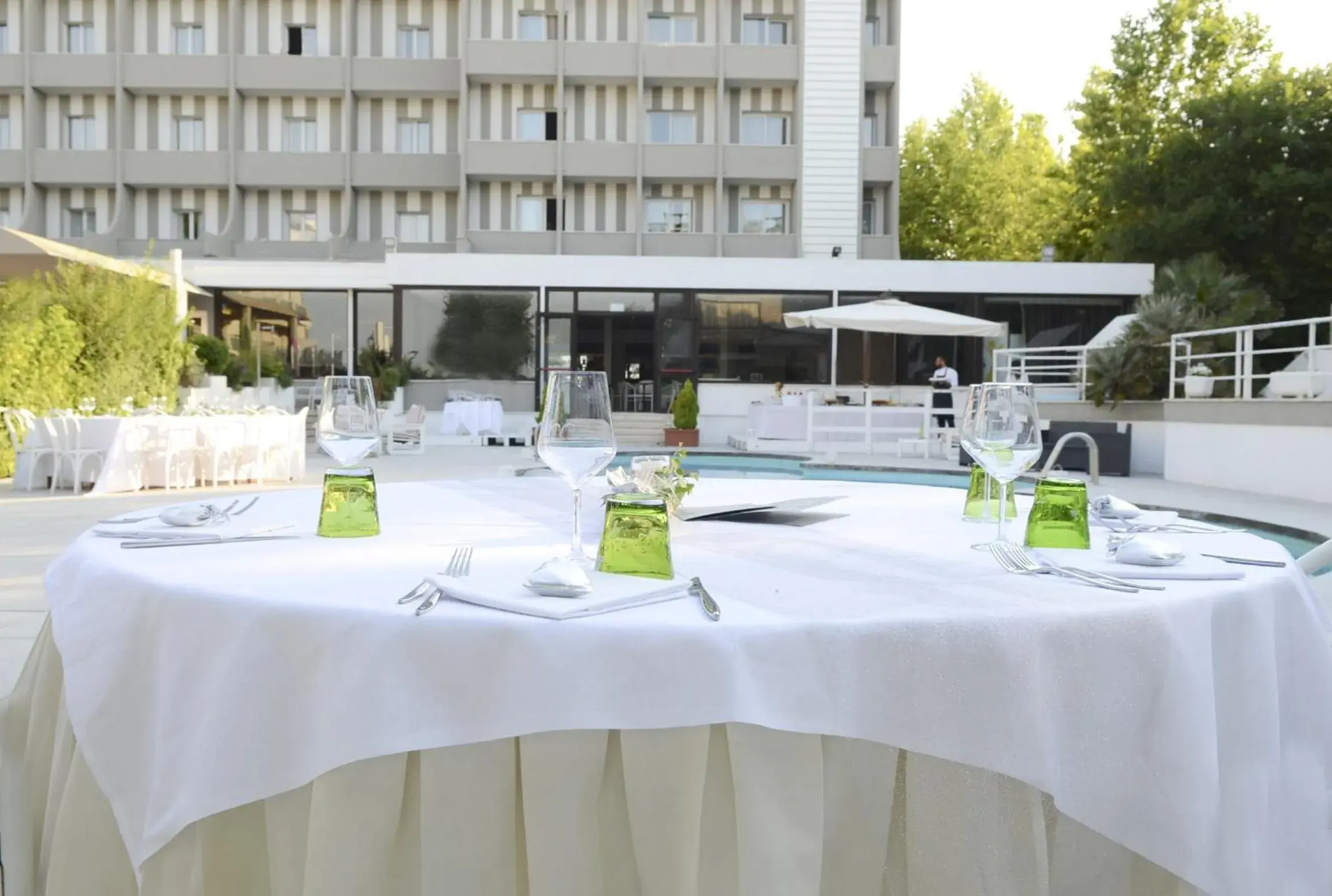 Banquet/Function facilities, Restaurant/Places to Eat in Oxygen Lifestyle Hotel/Helvetia Parco