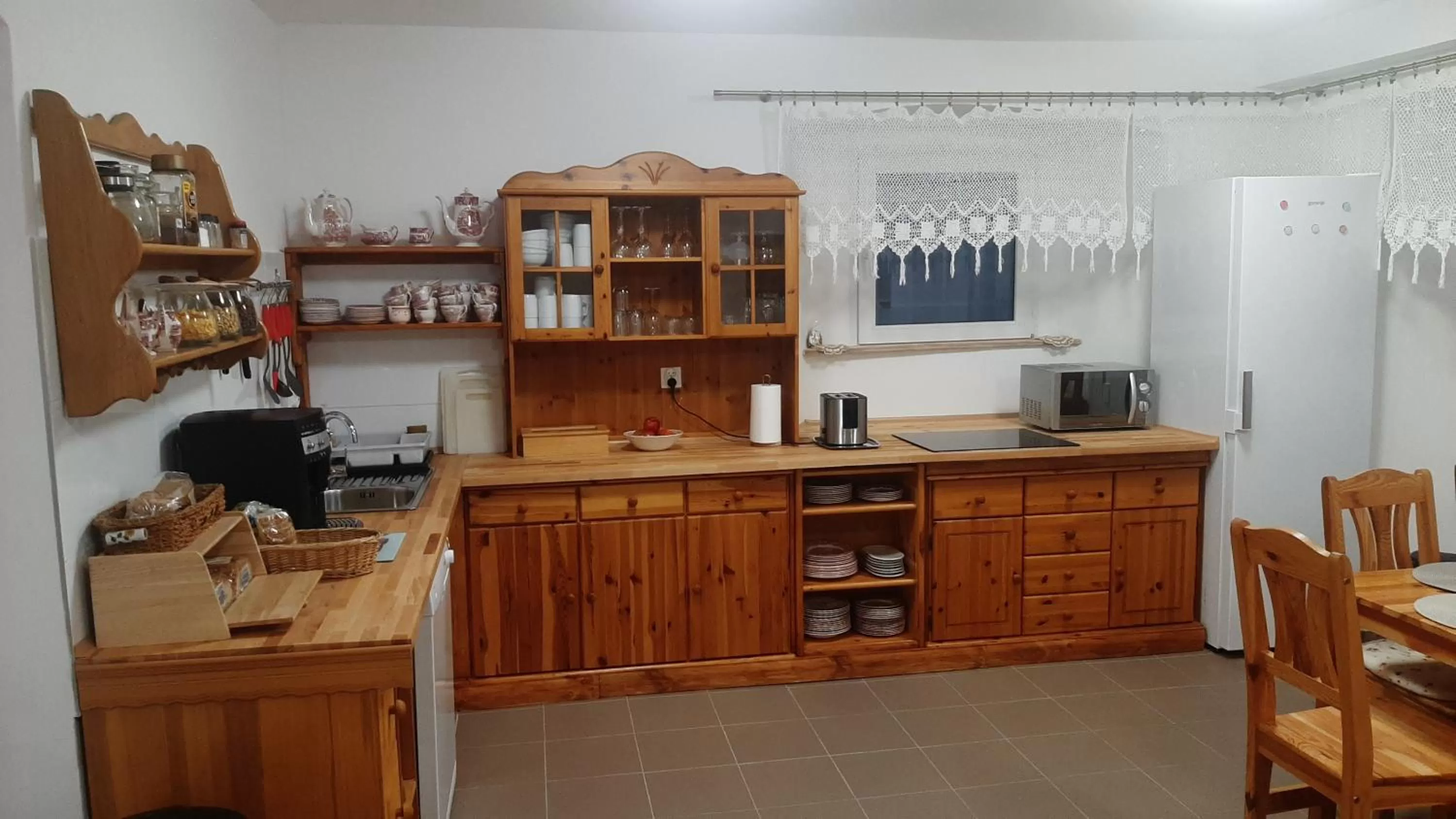 kitchen in Dworek pod świerkami