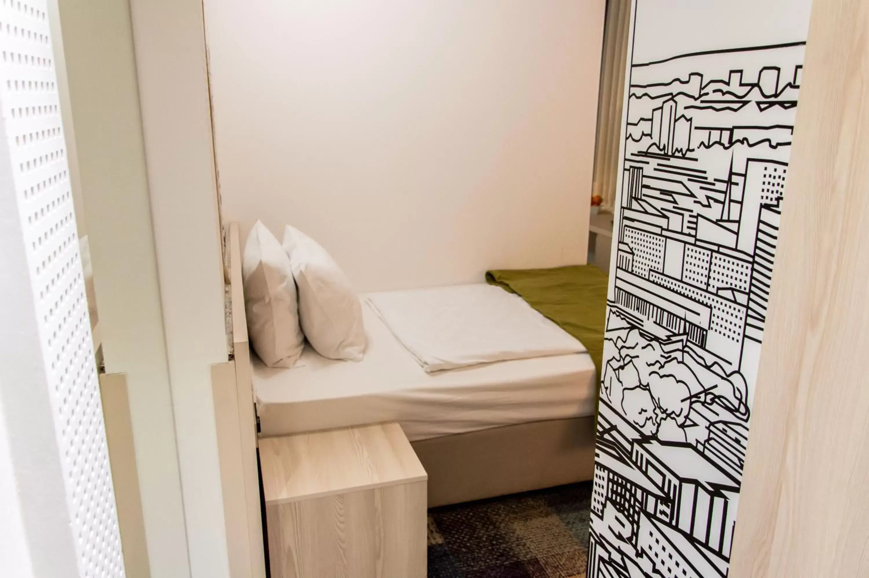 Bed in Hotel Cosmopolit Bed in Hotel Cosmopolit