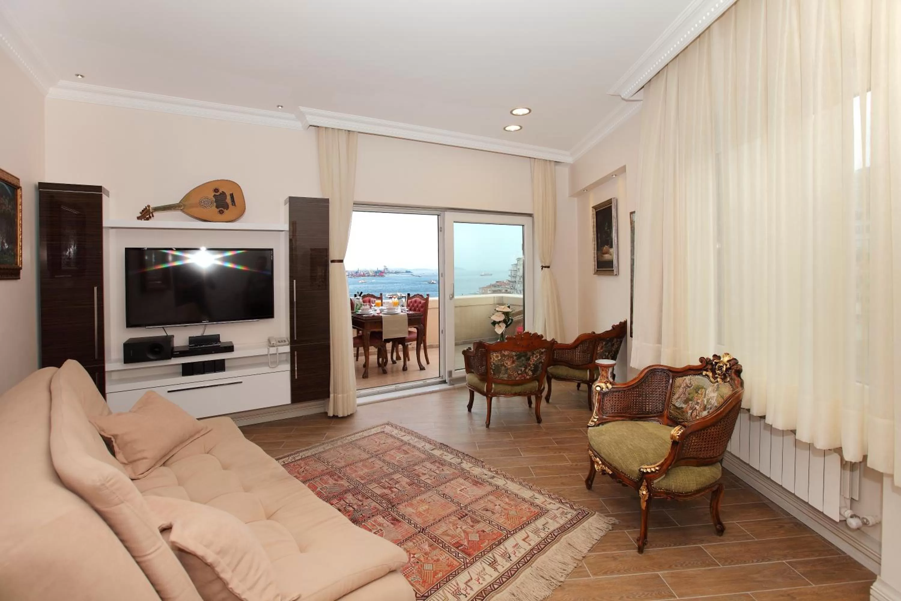 Living room in Lir Residence Suites LONG STAY