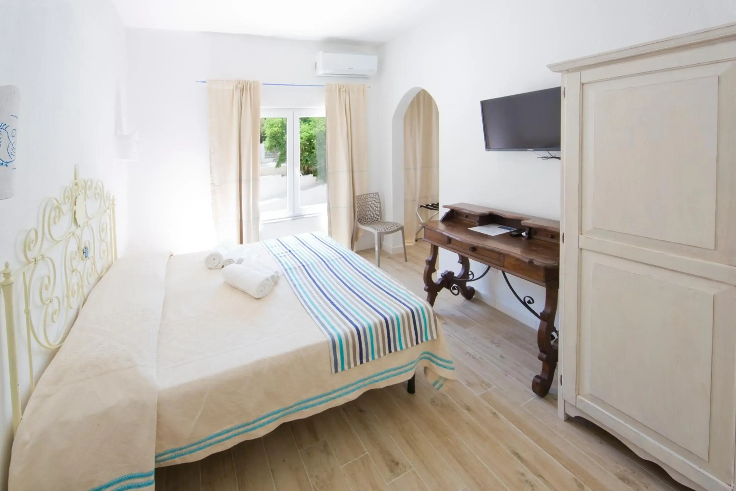 Bed in Grand Hotel Palau