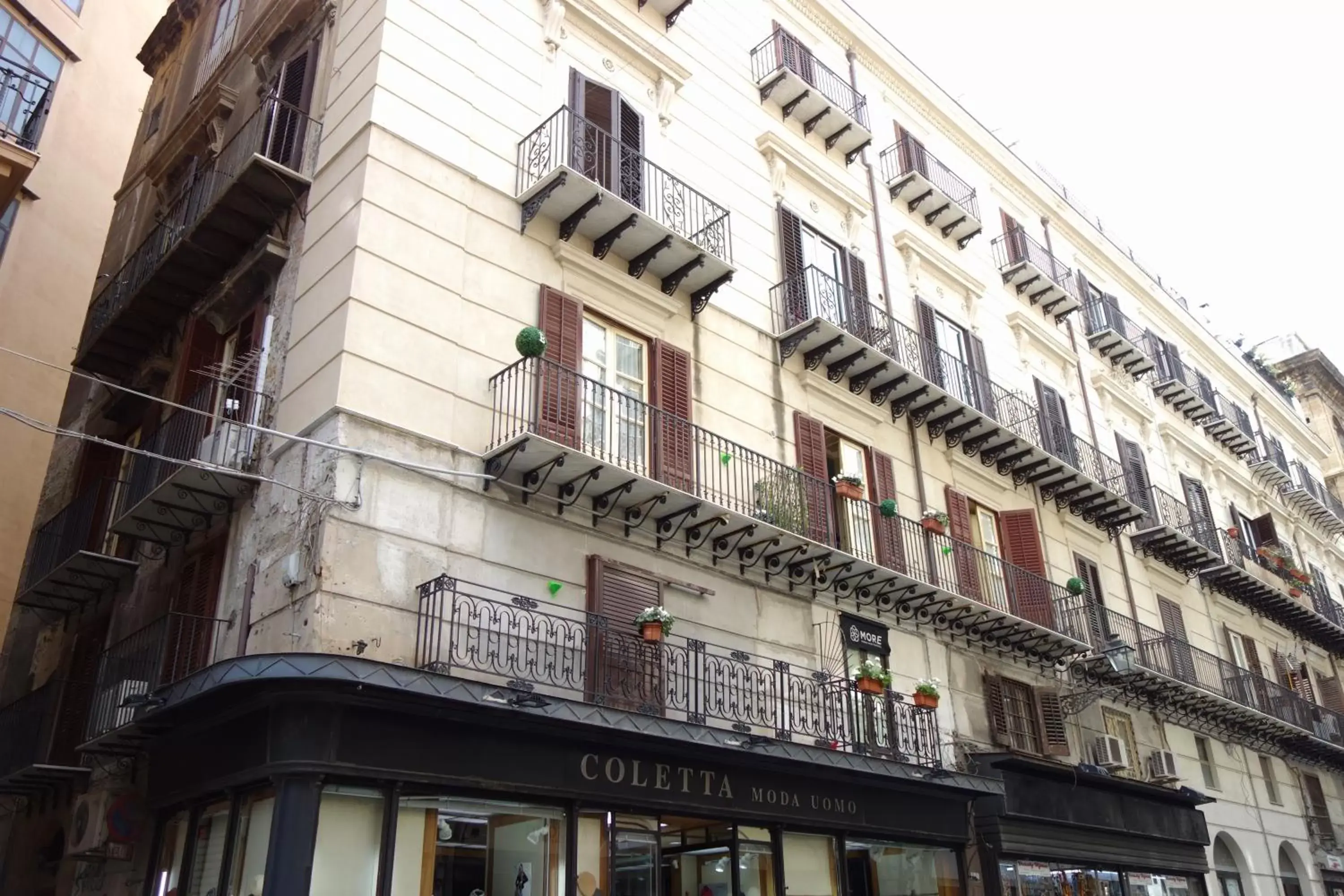 Property Building in Vittorio Emanuele Rooms di Prinzi