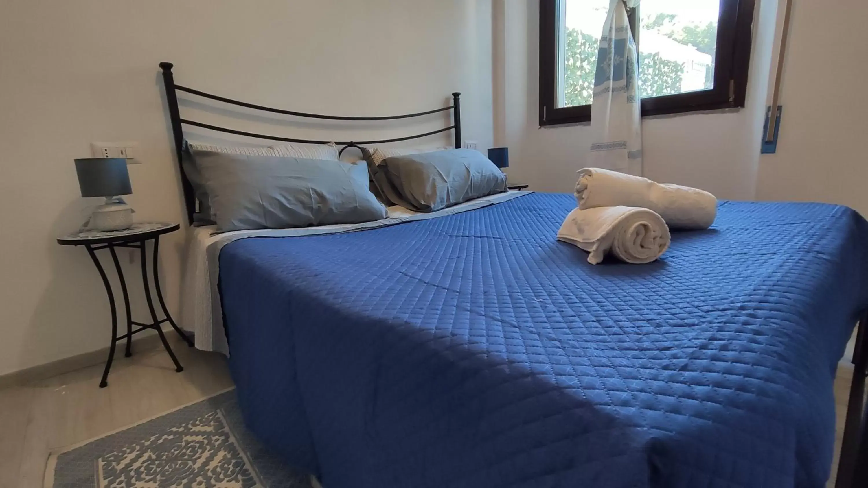 Bed in L'Ajaccio B&B