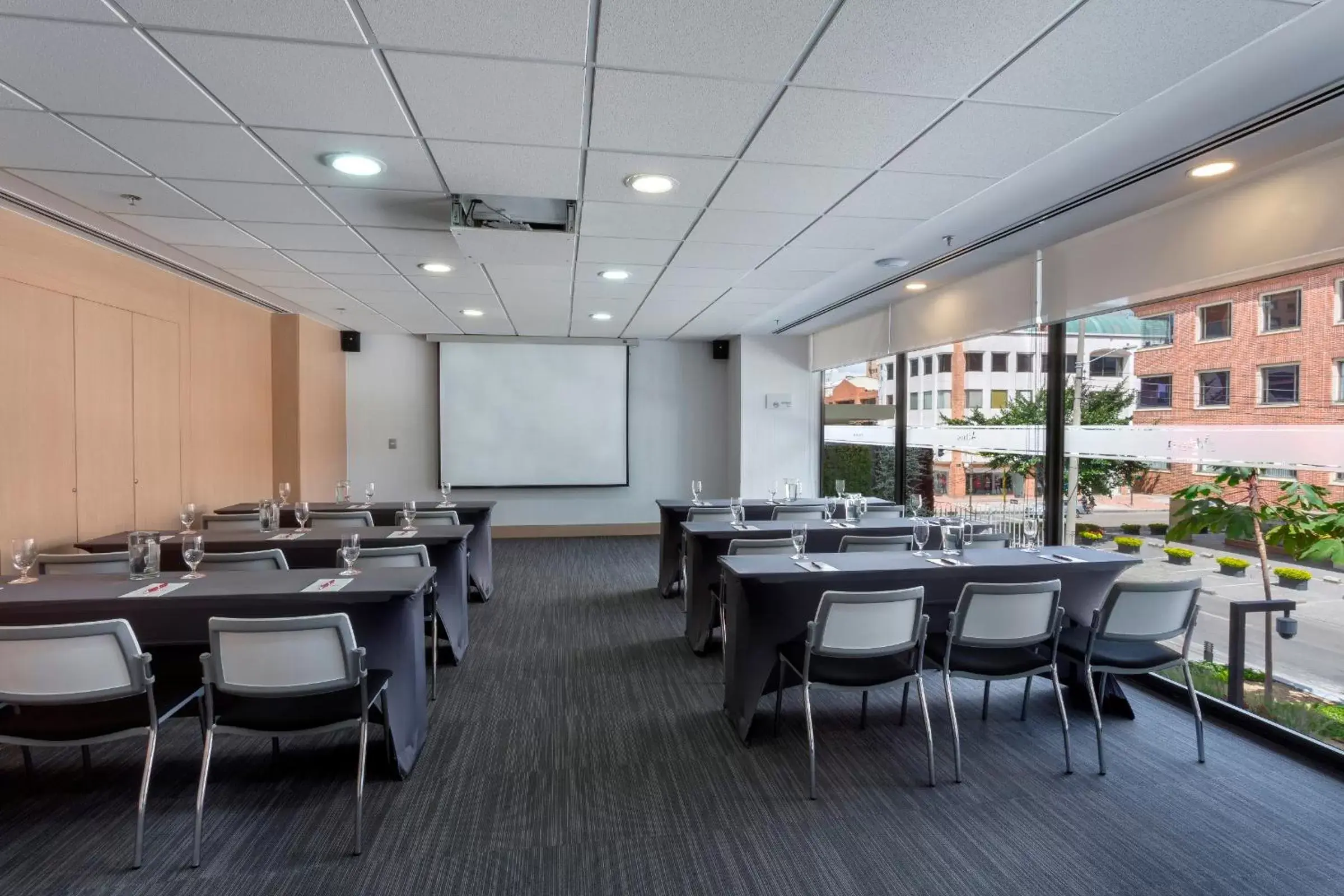 Meeting/conference room in Novotel Bogota Parque 93