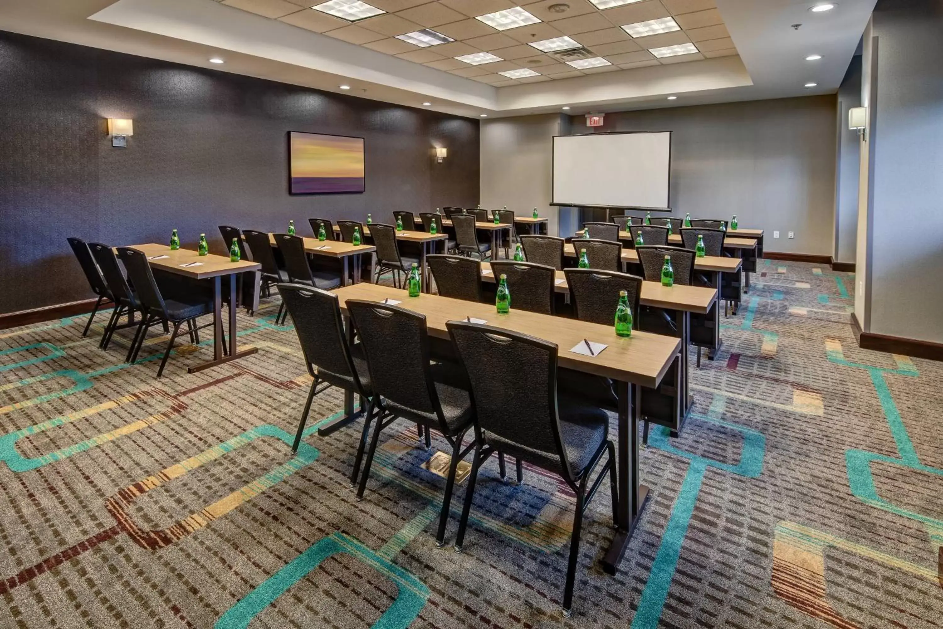 Meeting/conference room in Residence Inn Norfolk Downtown