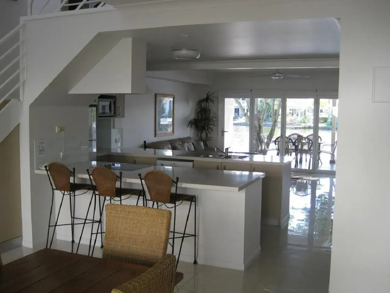 Kitchen/Kitchenette in Noosa Entrance Waterfront Resort