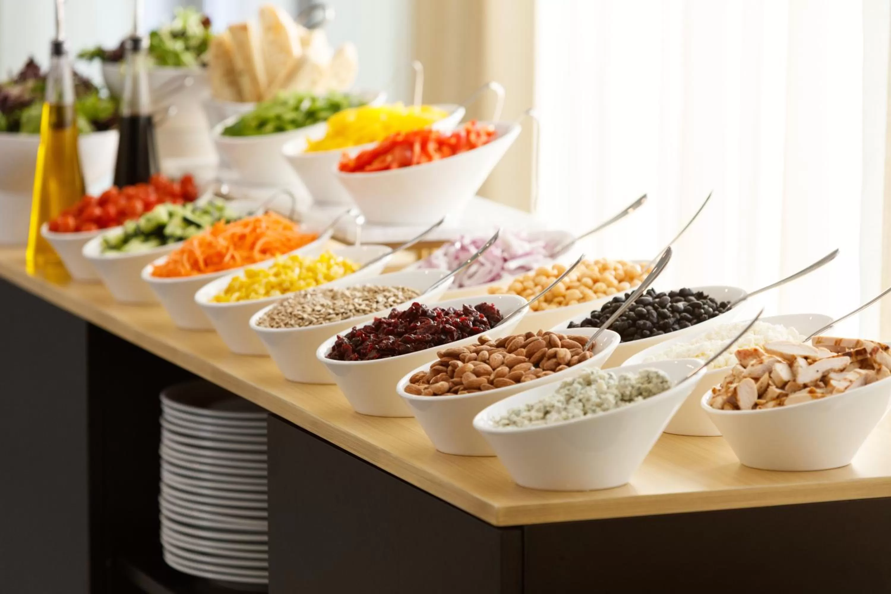 Restaurant/places to eat in Holiday Inn - Doha - The Business Park by IHG