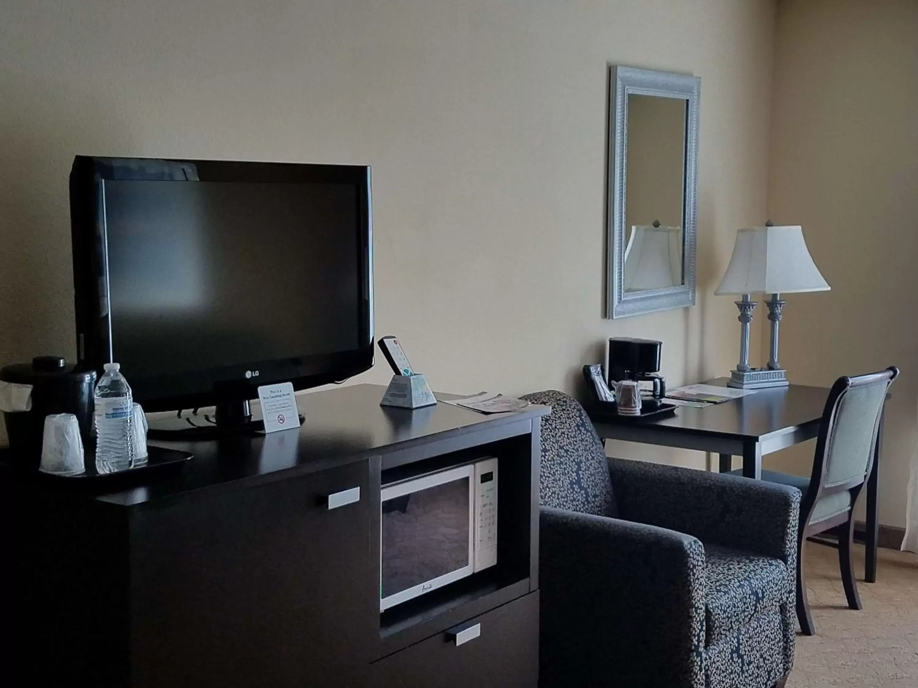 Other, TV/Entertainment Center in Country Inn & Suites by Radisson, Jacksonville, FL