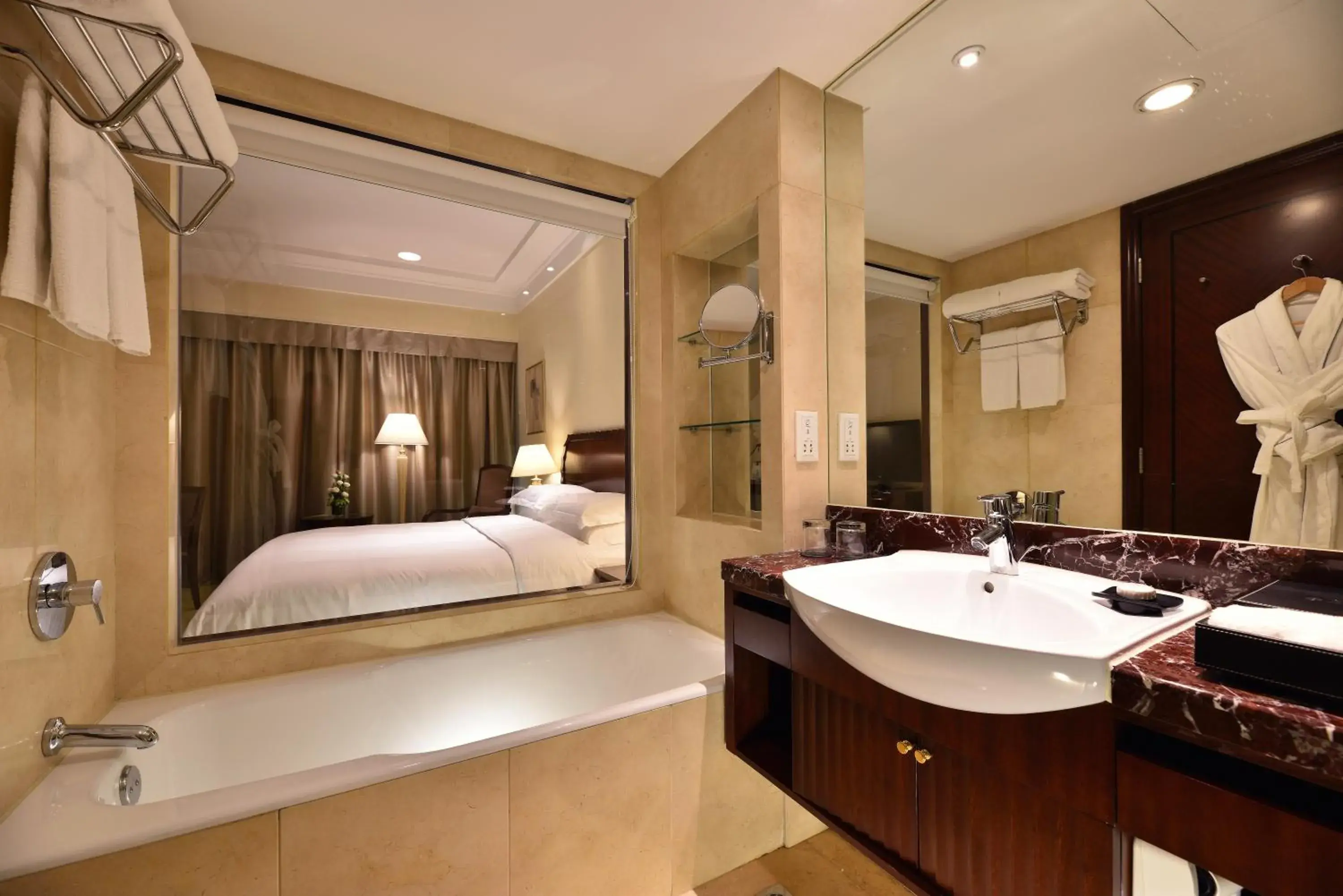 Bathroom in Hotel Equatorial Shanghai