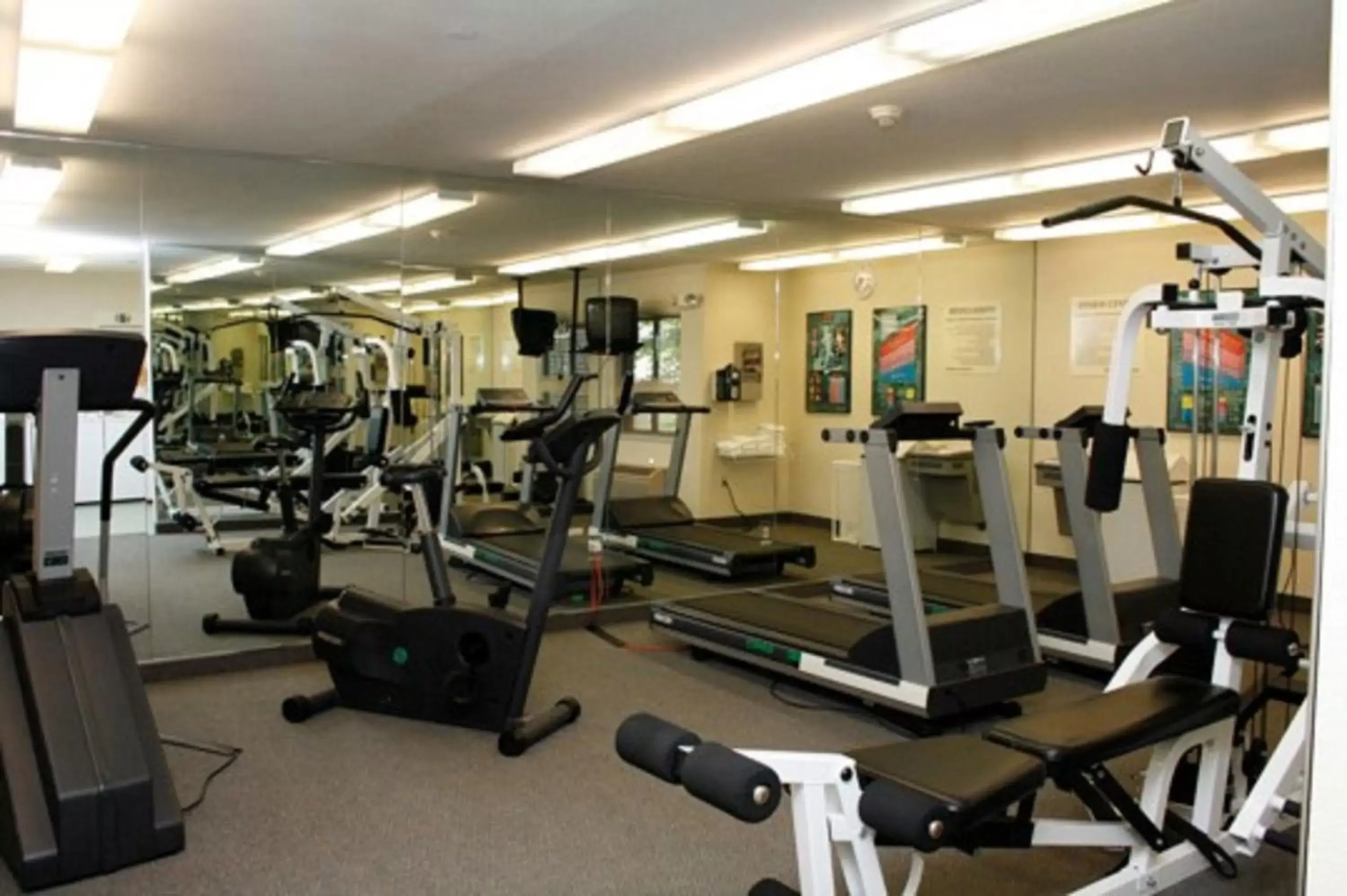 Fitness centre/facilities, Fitness Center/Facilities in Candlewood Suites East Lansing, an IHG Hotel