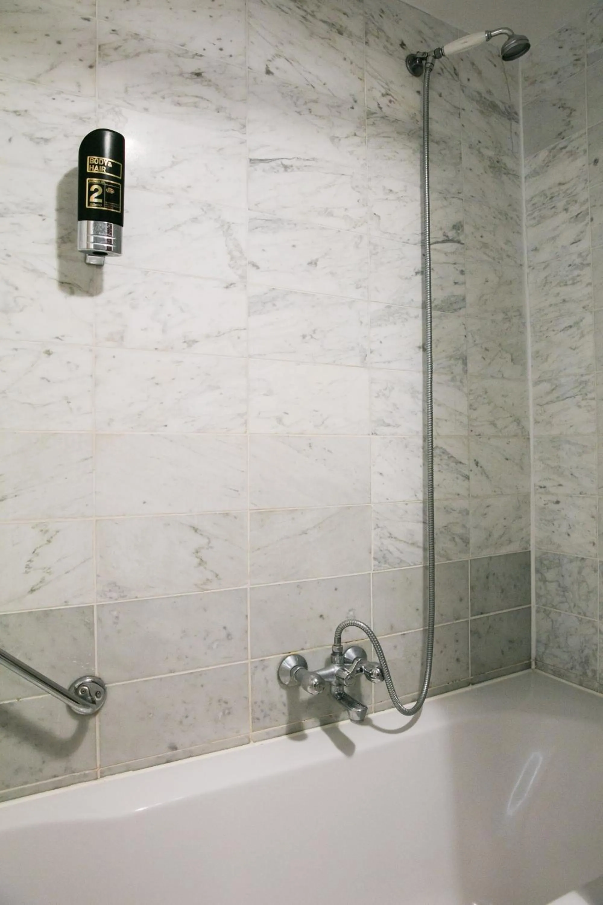 Bath in Hotel Atlanta