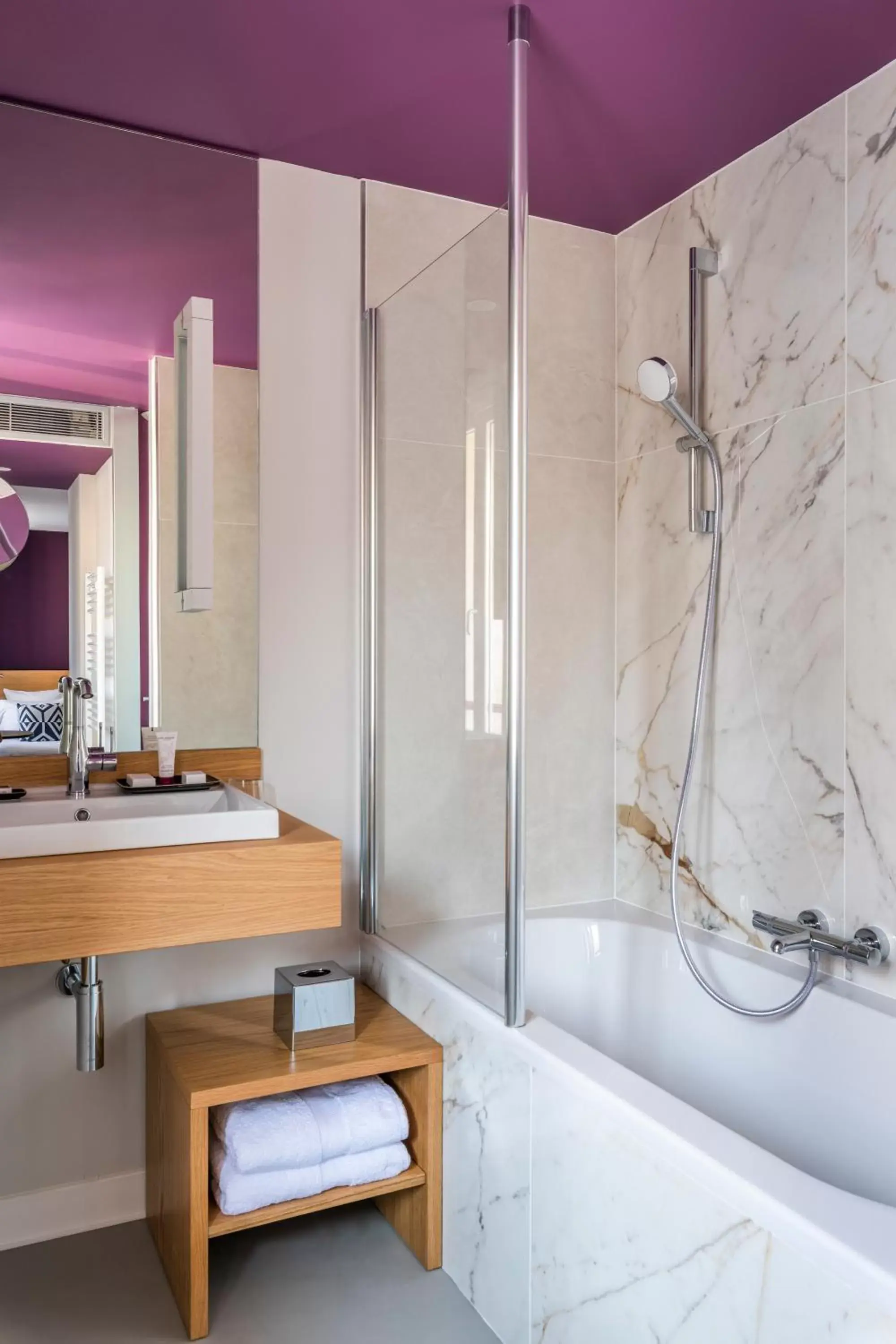 Bathroom in Hotel Villa Koegui Biarritz