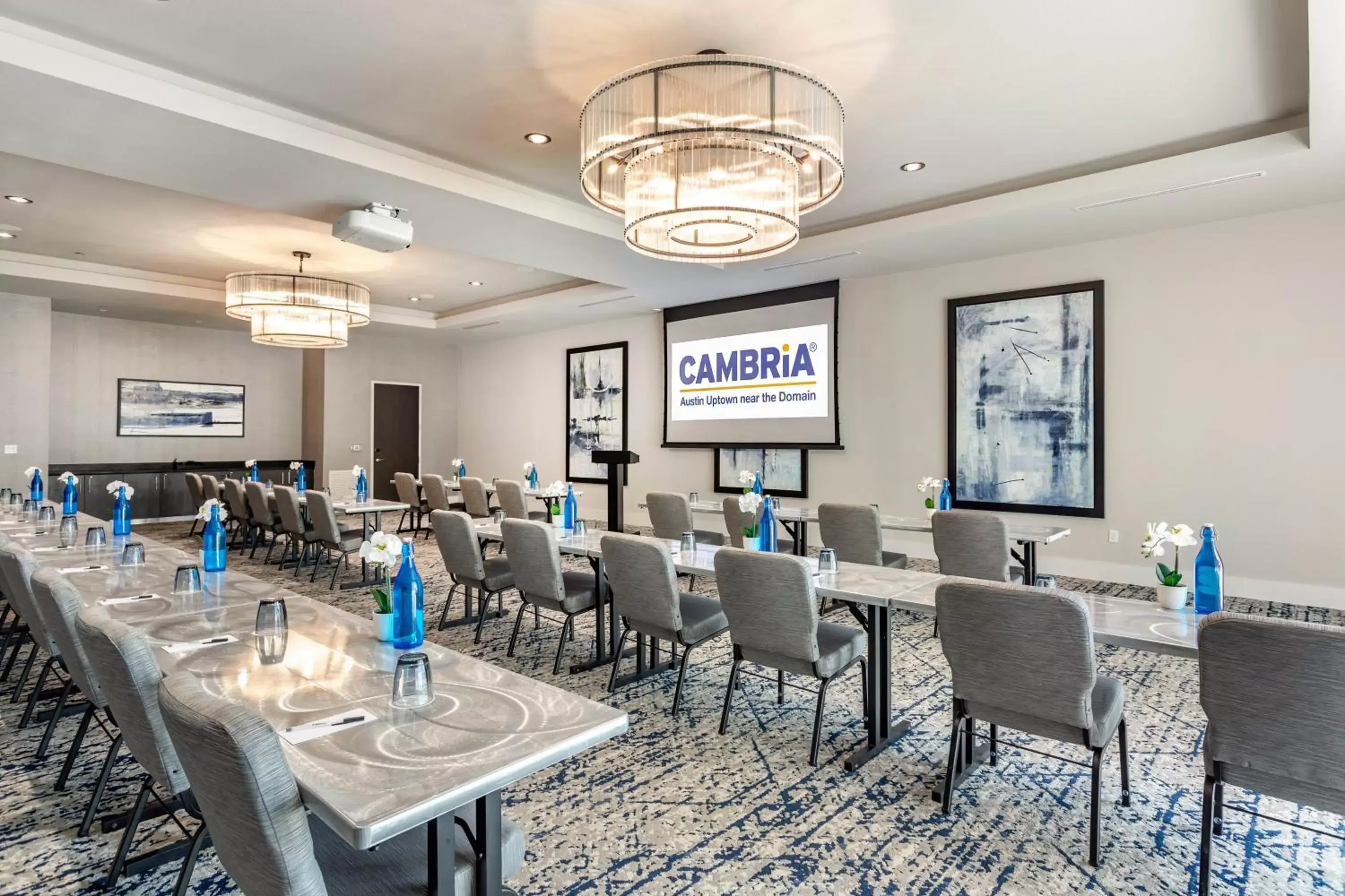 Meeting/conference room, Restaurant/Places to Eat in Cambria Hotel Austin Uptown near the Domain
