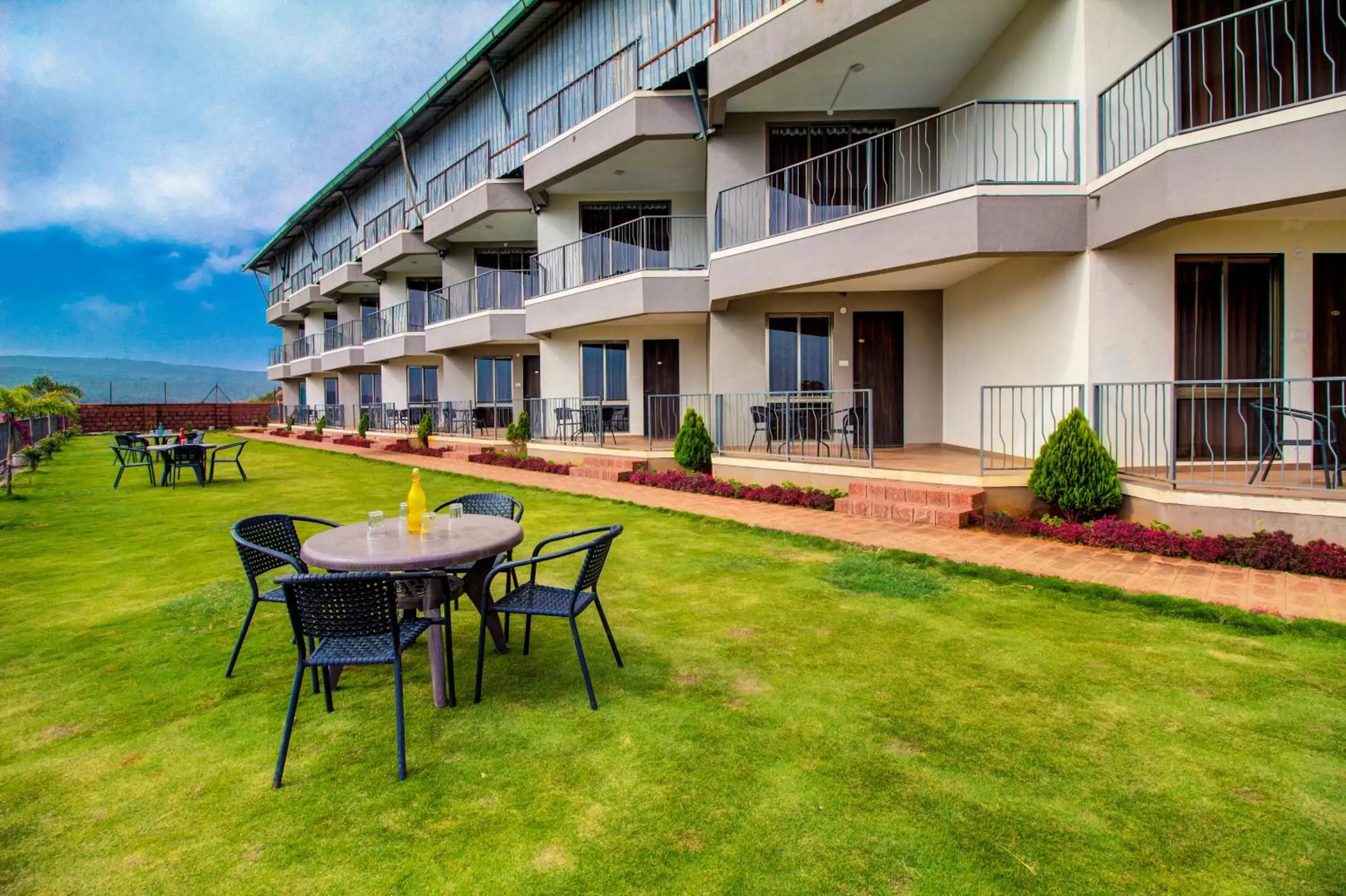 Property building in Mountain Breeze Resort, Mahabaleshwar Property building in Mountain Breeze Resort, Mahabaleshwar