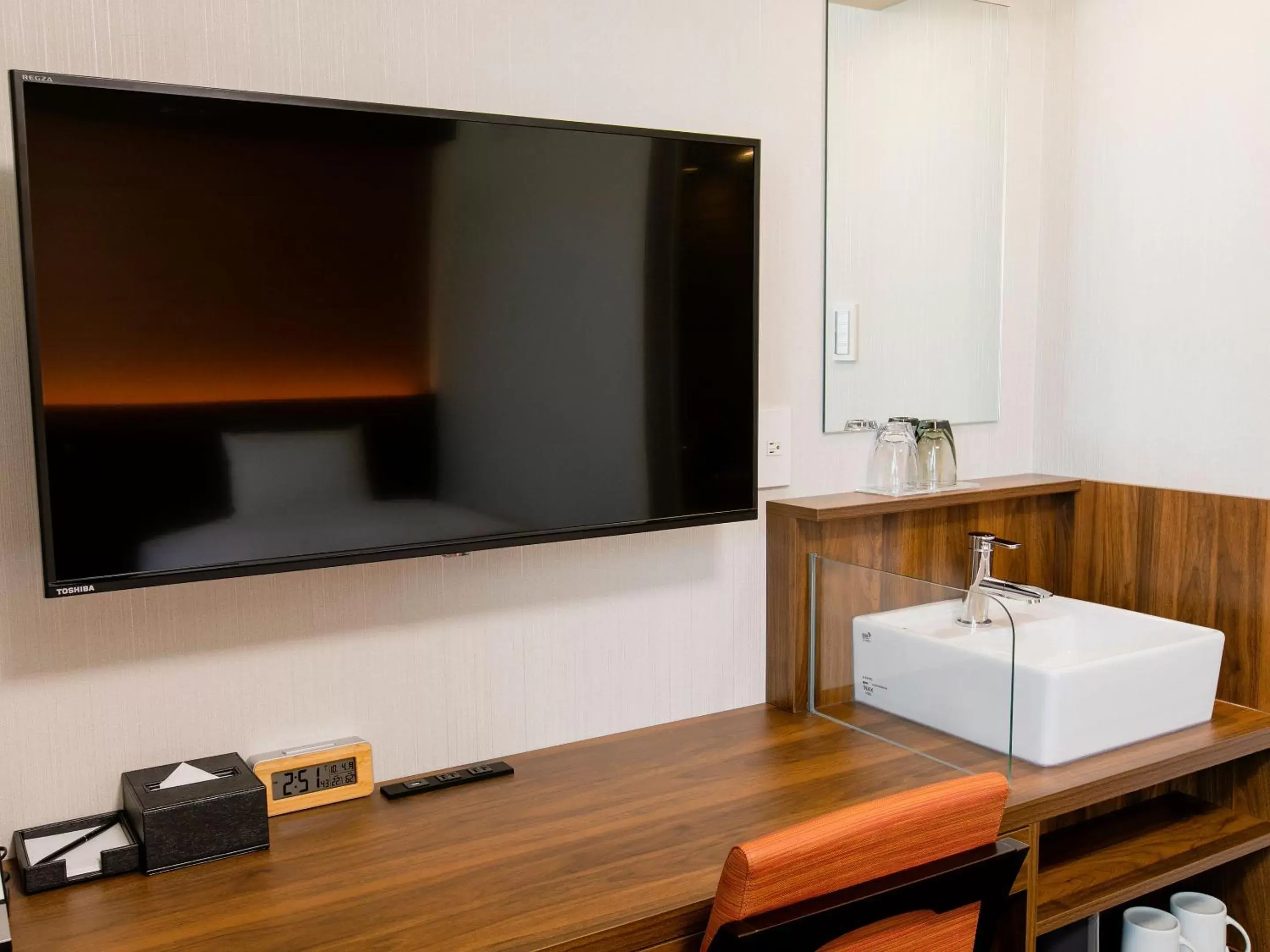 TV and multimedia, TV/Entertainment Center in Hotel Wing International Takamatsu