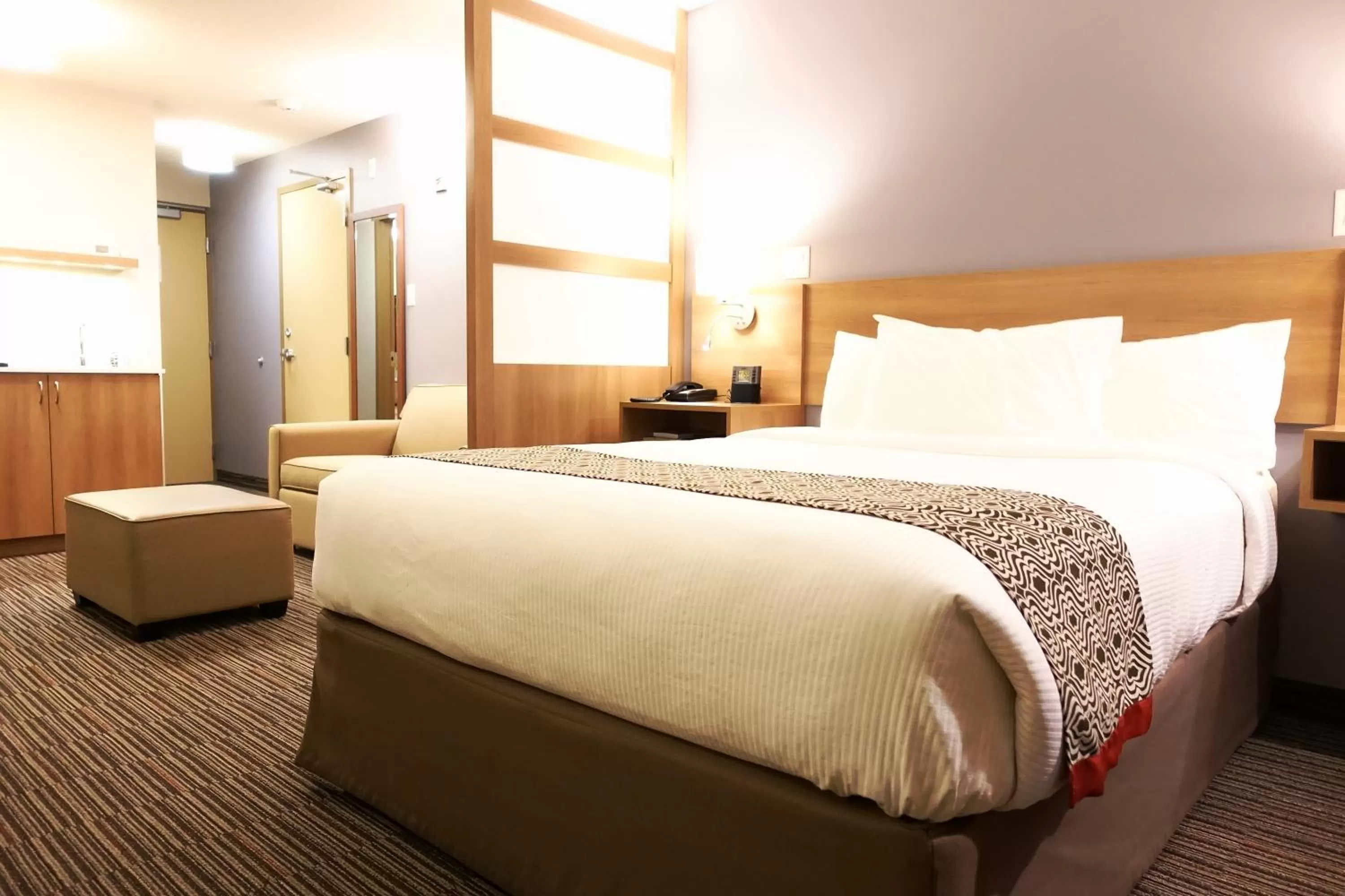 Bed in Microtel Casselman