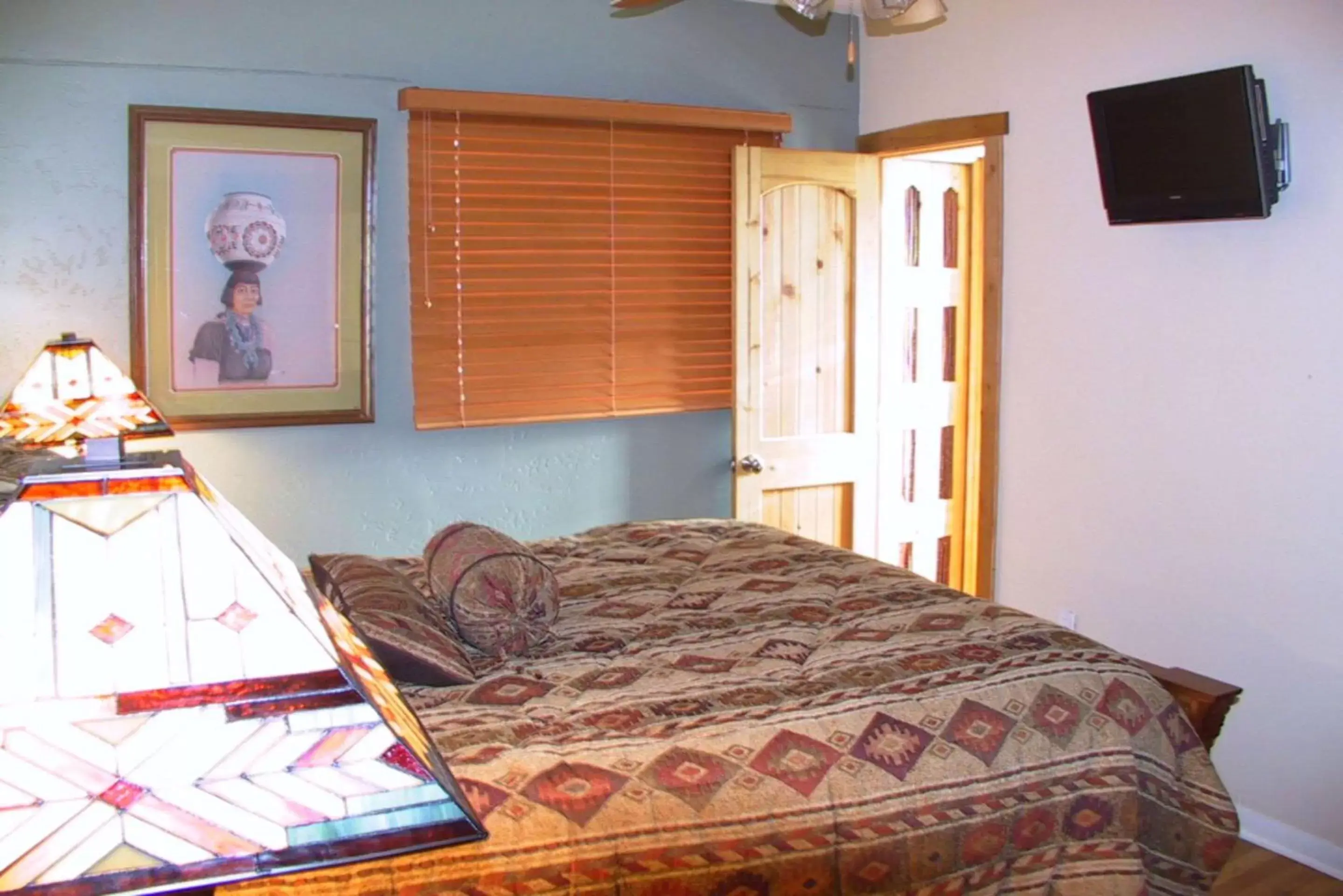 Bedroom, Bed in Casas de Suenos Old Town Historic Inn, Ascend Hotel Collection