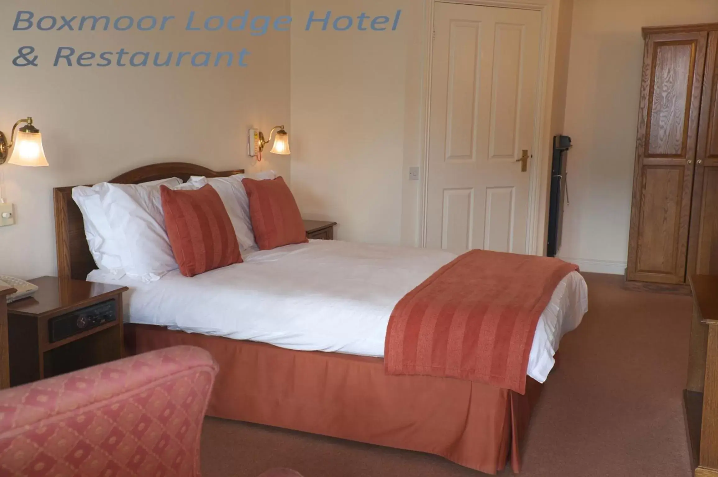 Bed in Boxmoor Lodge Hotel