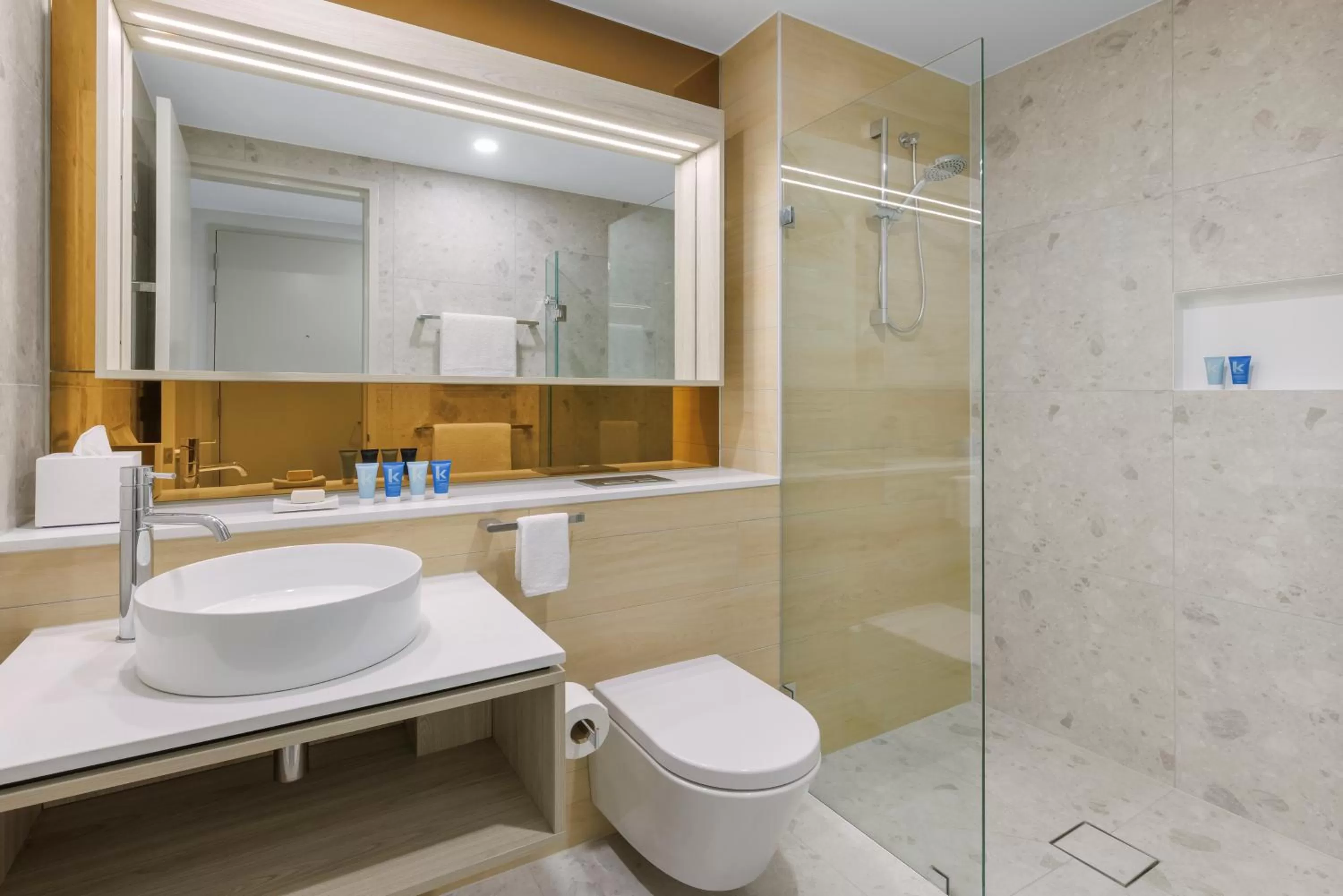 Bathroom in Meriton Suites Melbourne