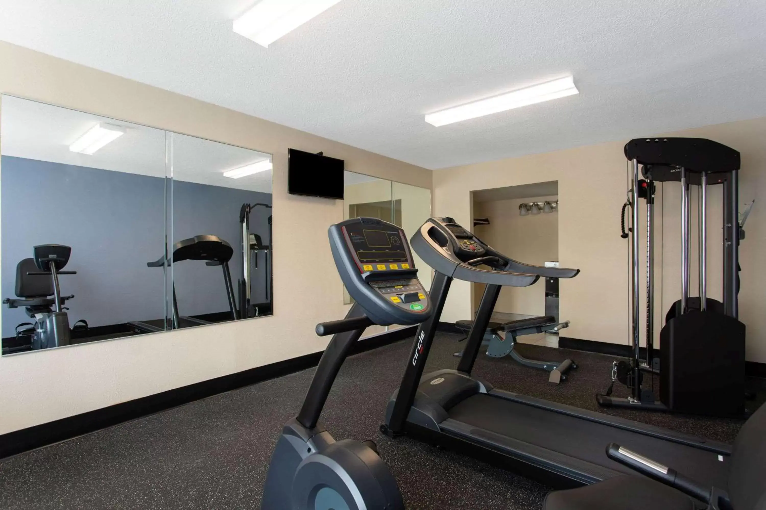 Fitness centre/facilities, Fitness Center/Facilities in Baymont by Wyndham Cheraw