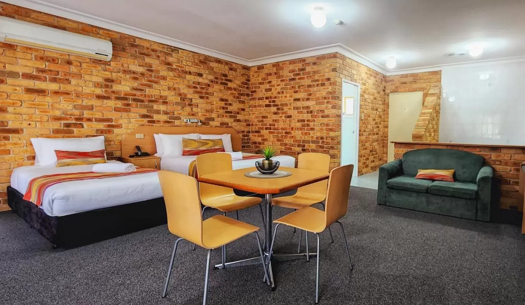 Seating Area in Golf Club Motor Inn Wingham