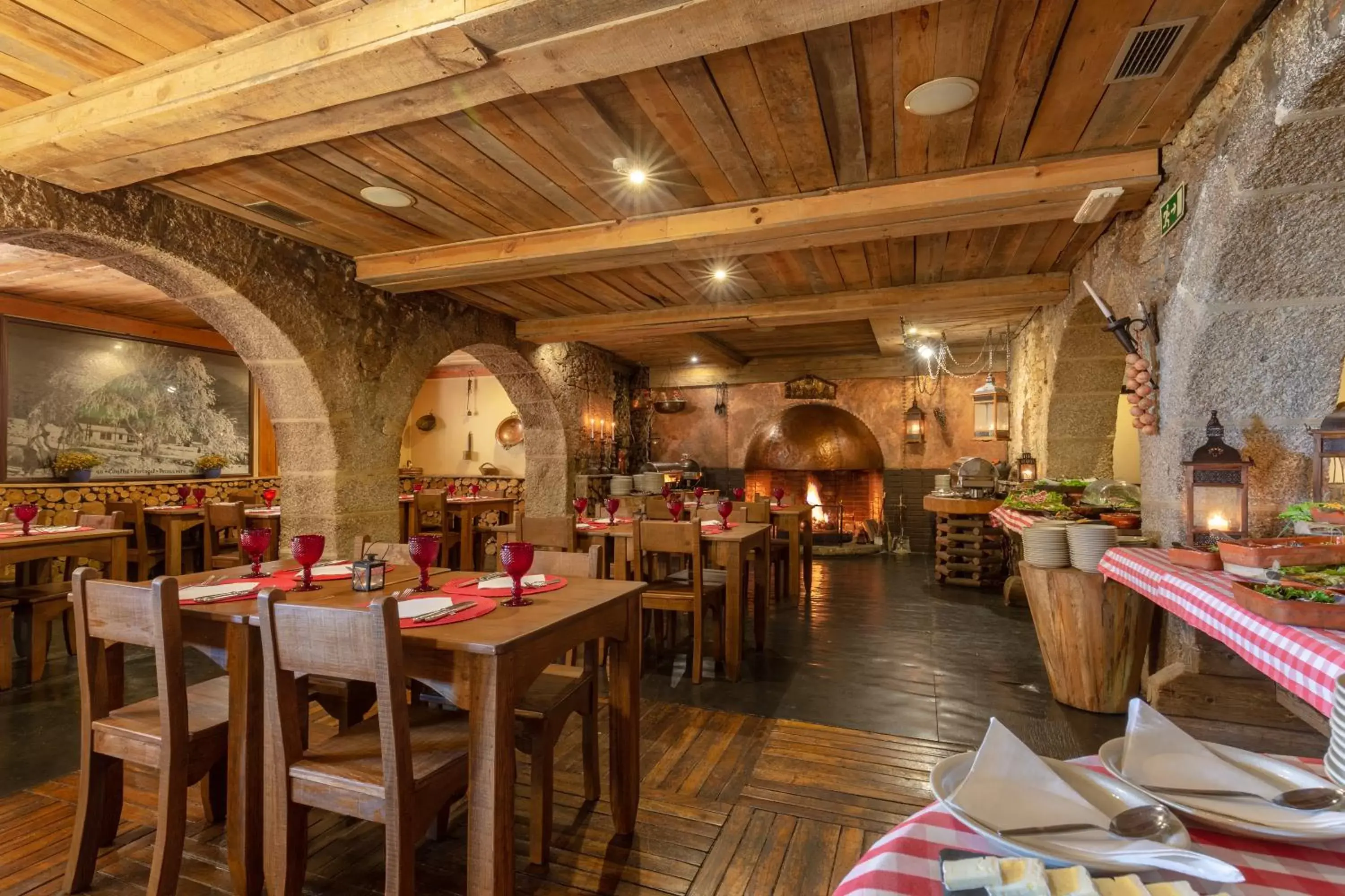 Restaurant/Places to Eat in Luna Hotel Serra da Estrela