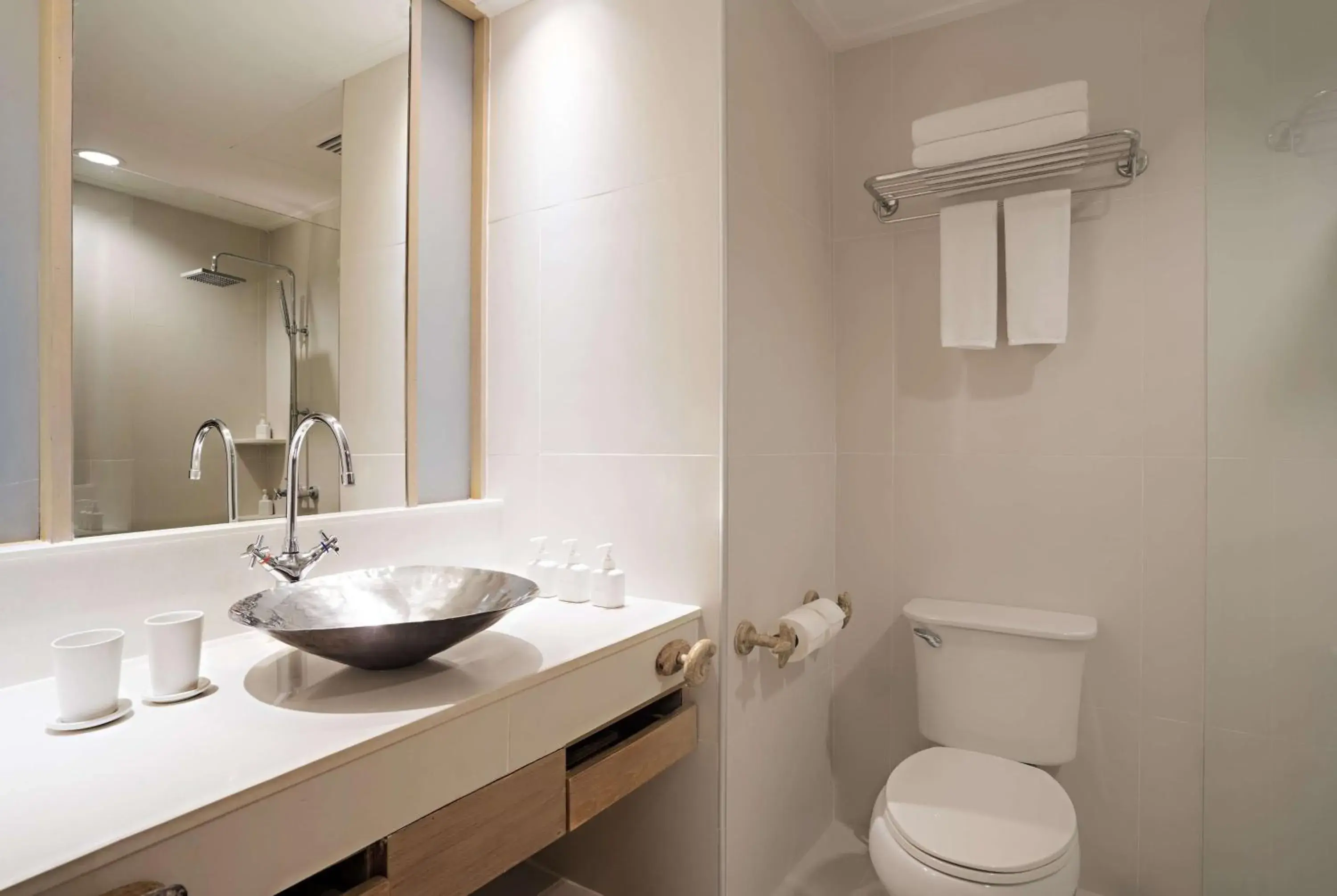 Toilet, Bathroom in Wyndham Hua Hin Pranburi Resort & Villas