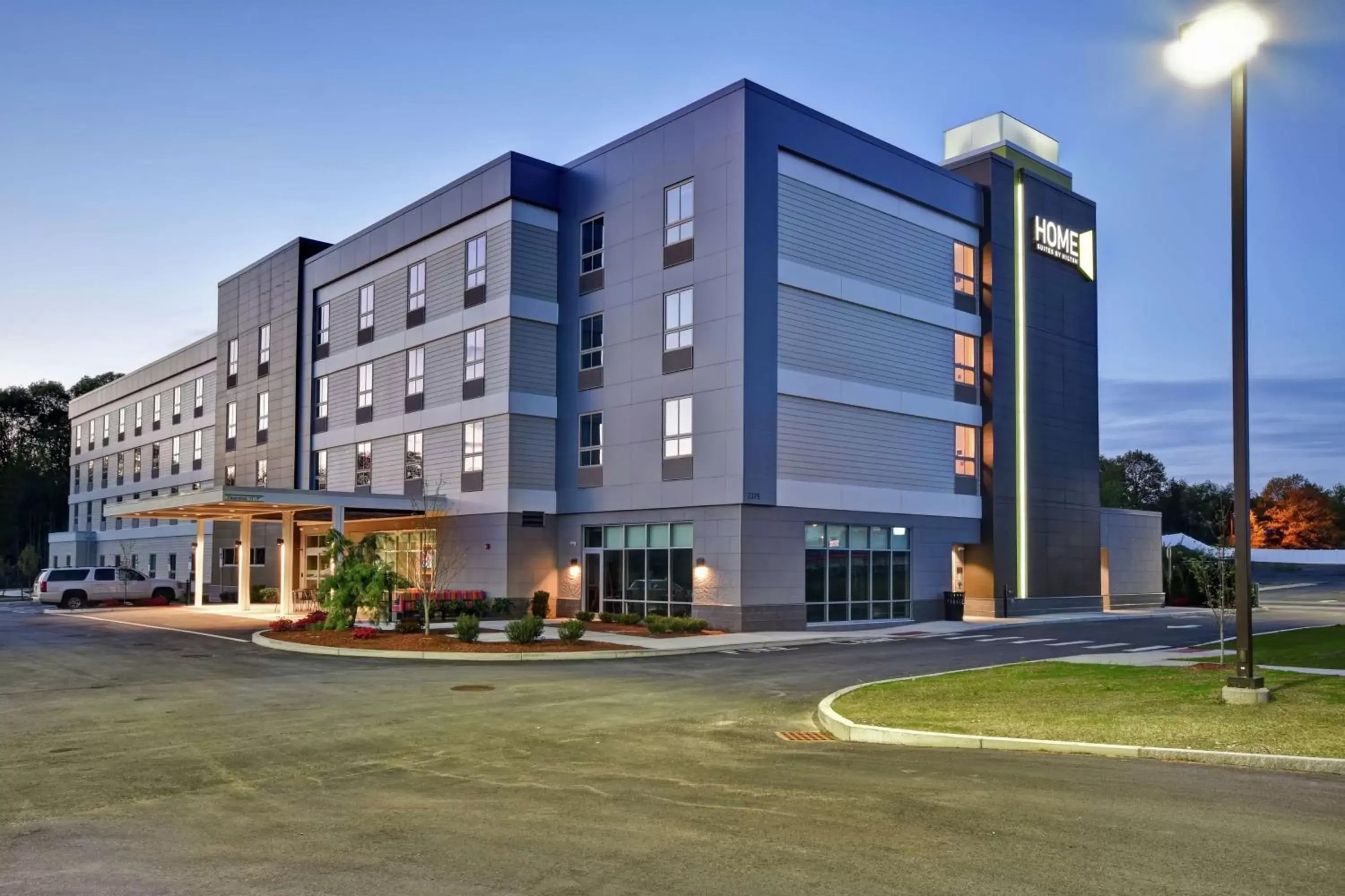 Property Building in Home2 Suites By Hilton Walpole Foxborough