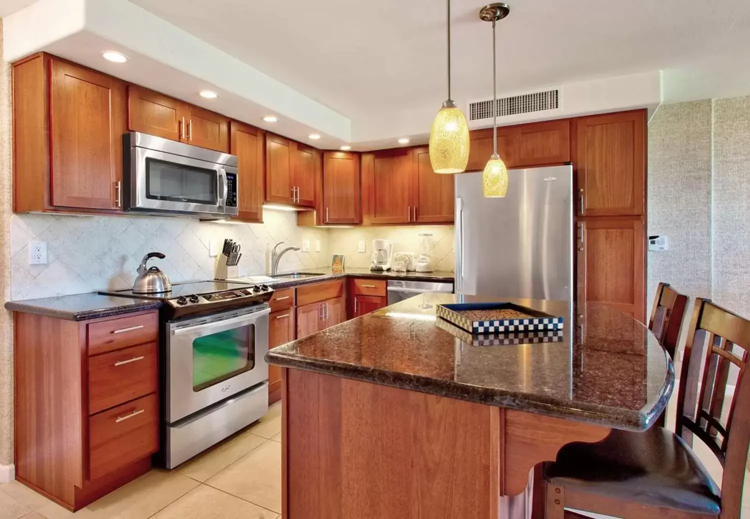 Kitchen or kitchenette, Kitchen/Kitchenette in Aston Maui Kaanapali Villas