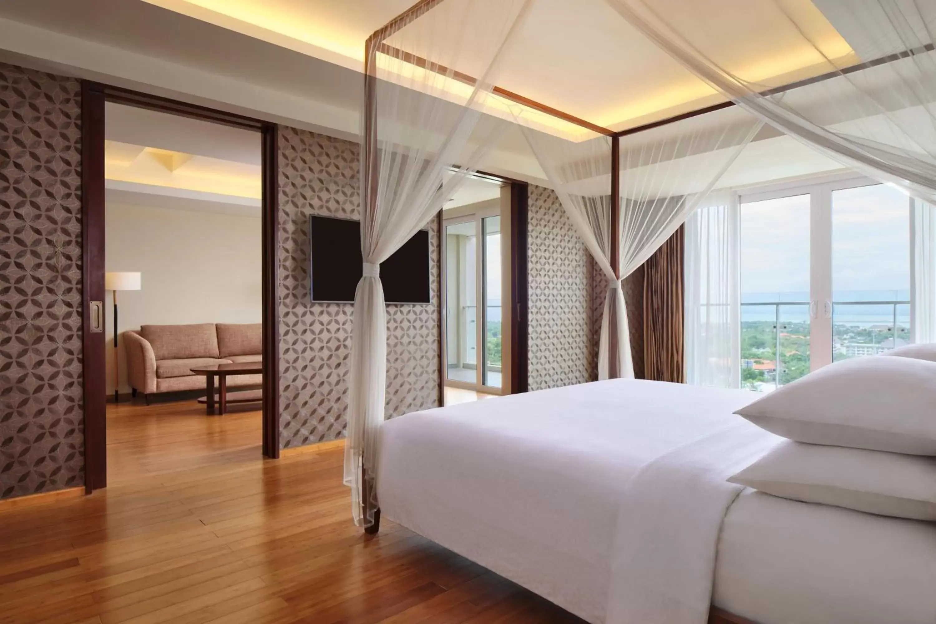 Photo of the whole room in Four Points by Sheraton Bali, Ungasan