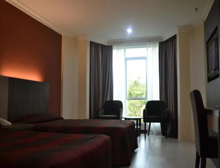 Bedroom, Bed in De Rhu Beach Resort