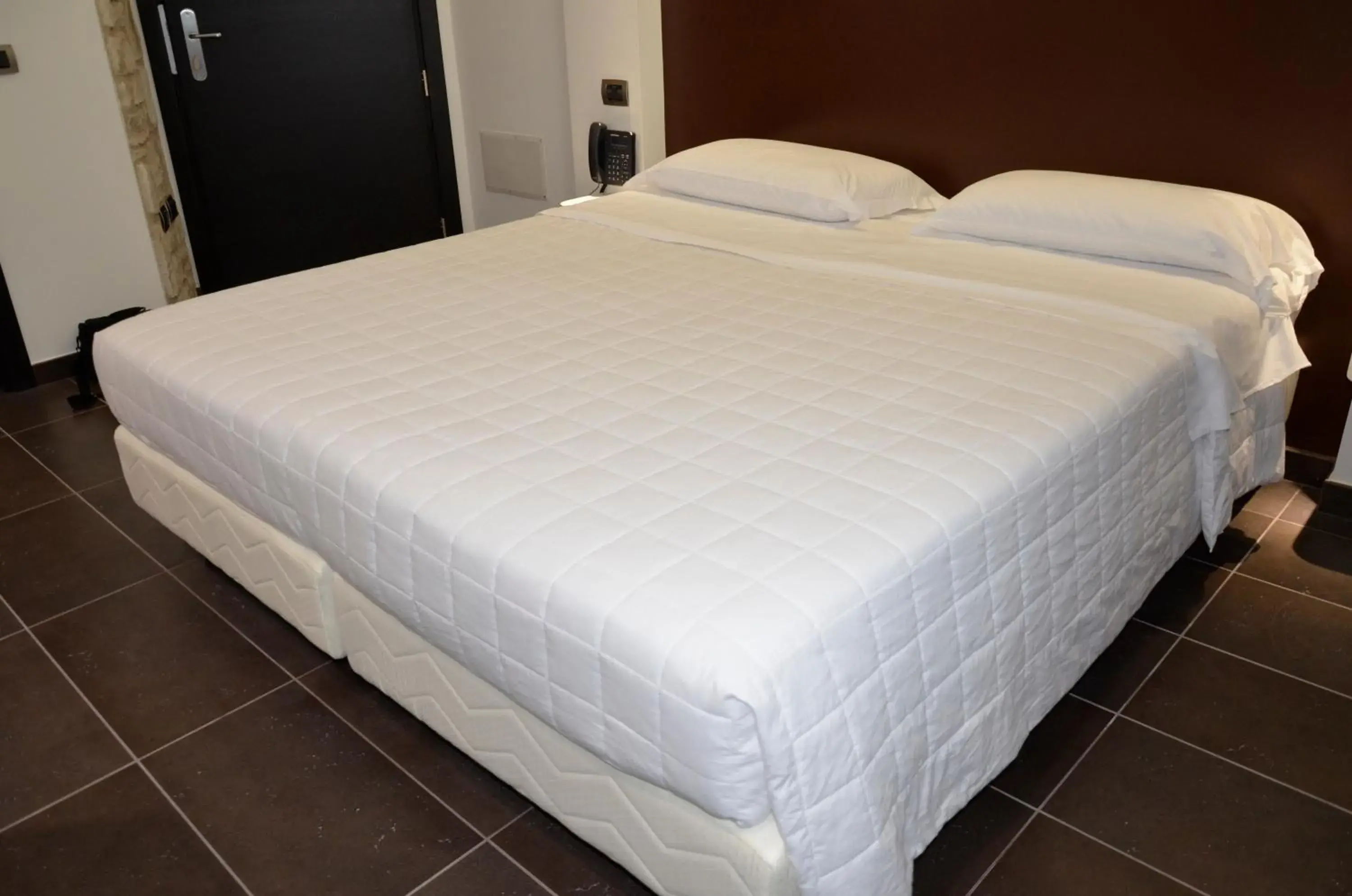 Bedroom, Bed in Hotel Testani Frosinone Bedroom, Bed in Hotel Testani Frosinone