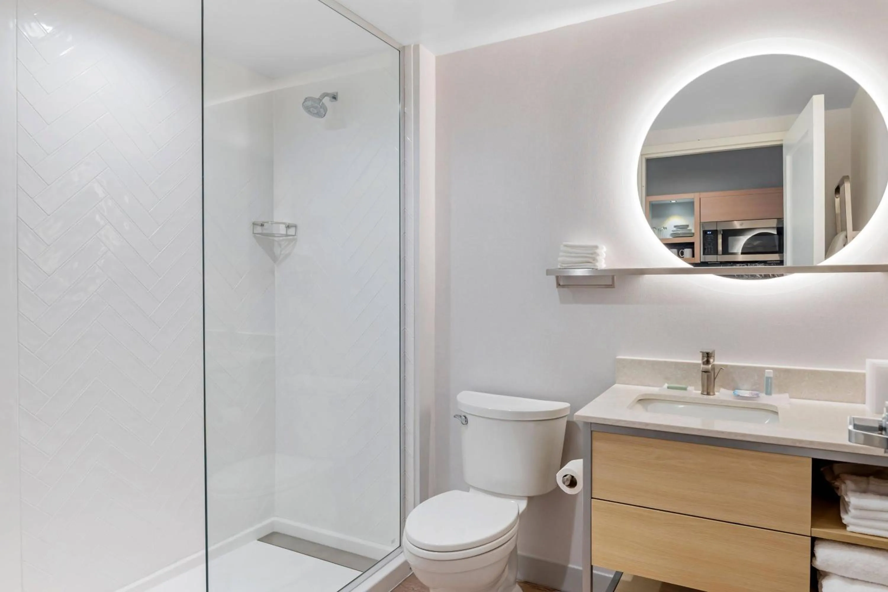 Bathroom in TownePlace Suites by Marriott Richmond Colonial Heights