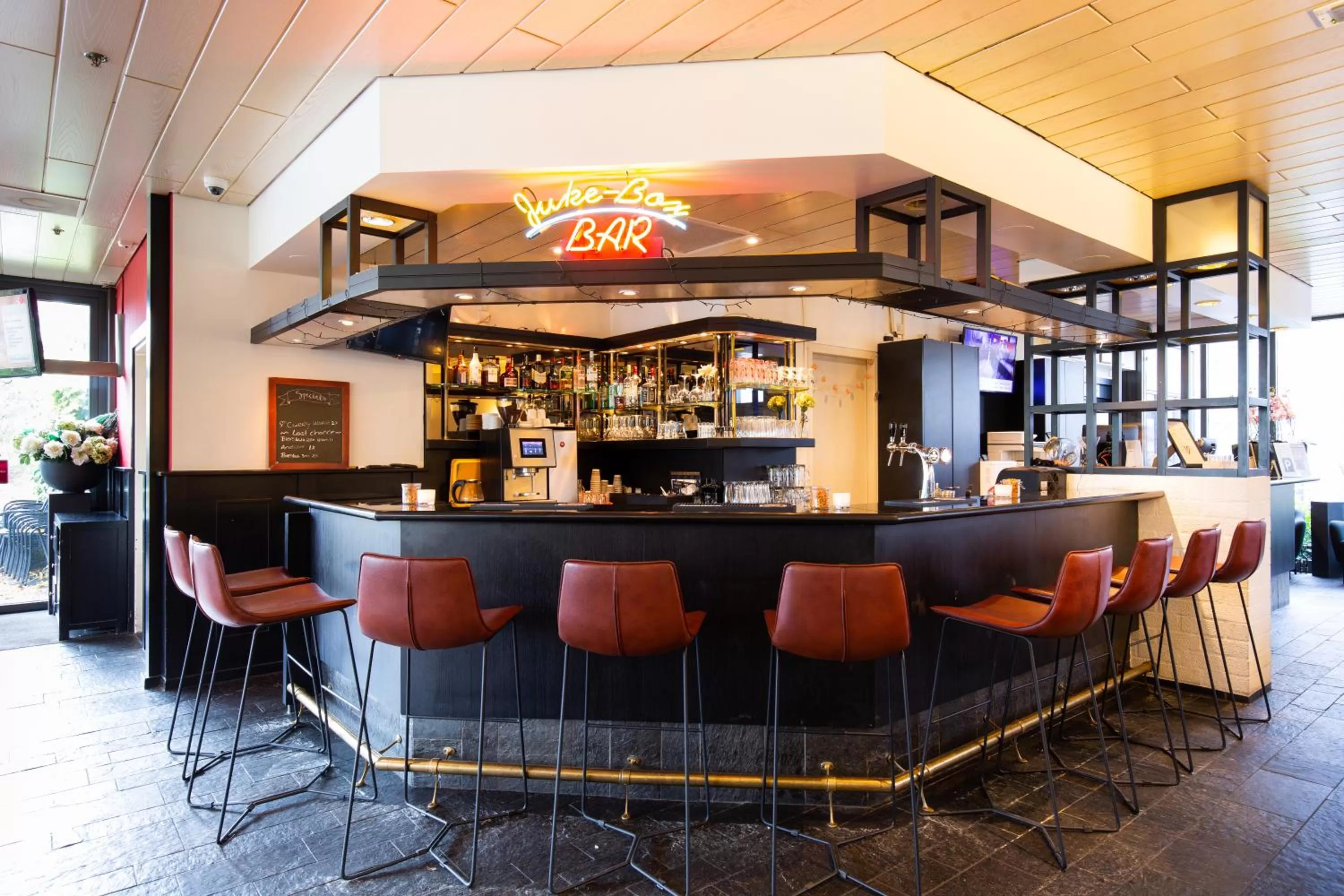 Lounge or bar in Bastion Hotel Amsterdam Noord