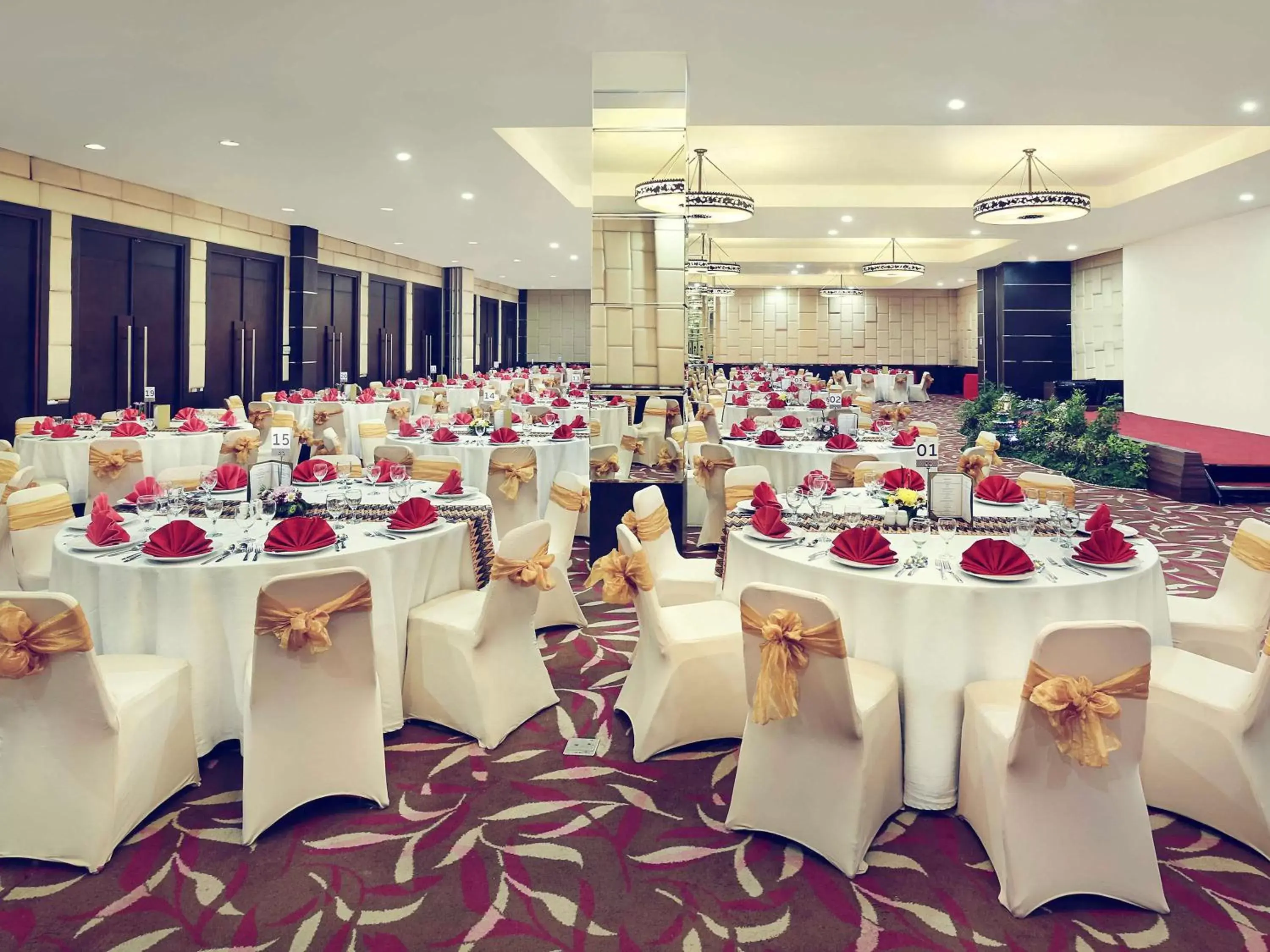 On site, Banquet Facilities in Mercure Pontianak City Center