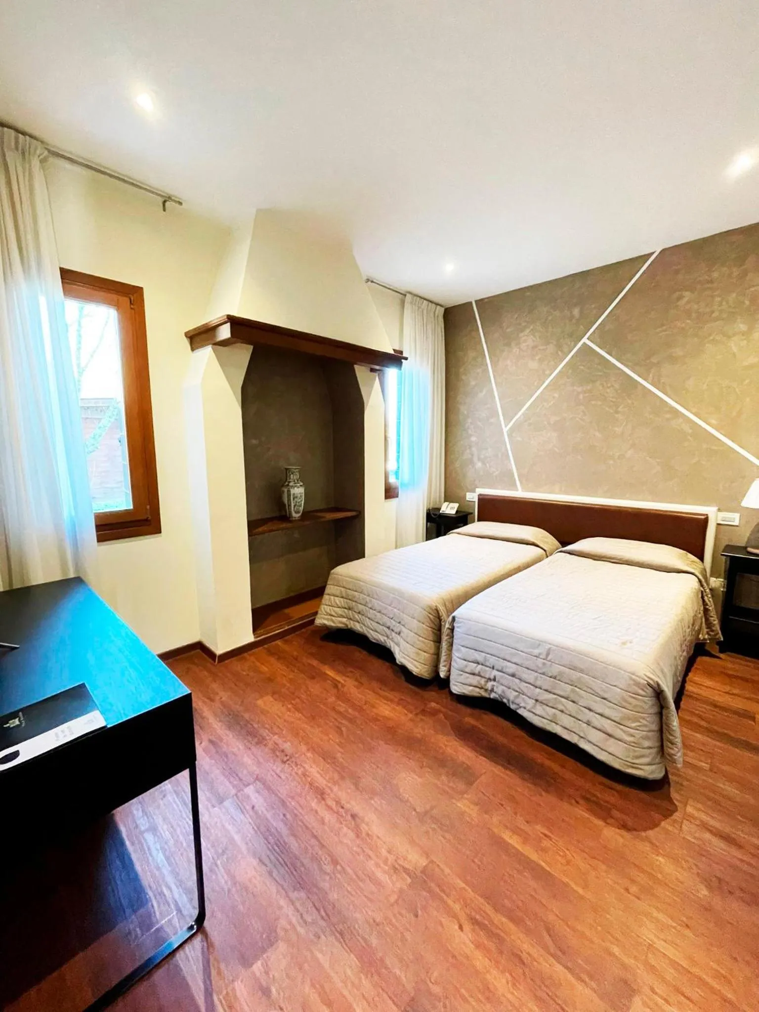 Bed in Hotel Villa Braida