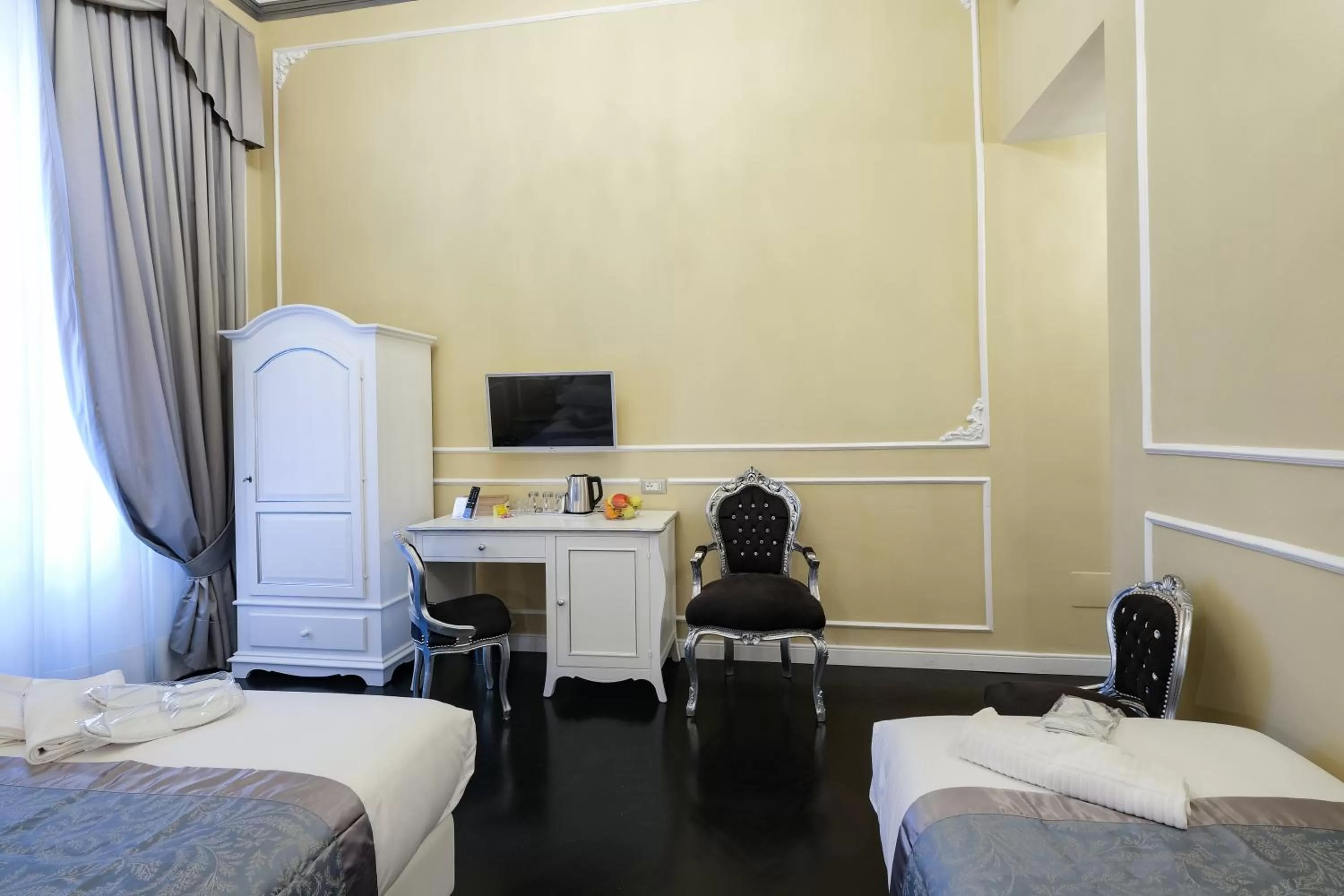 Photo of the whole room, Bed in B&B Kingsman