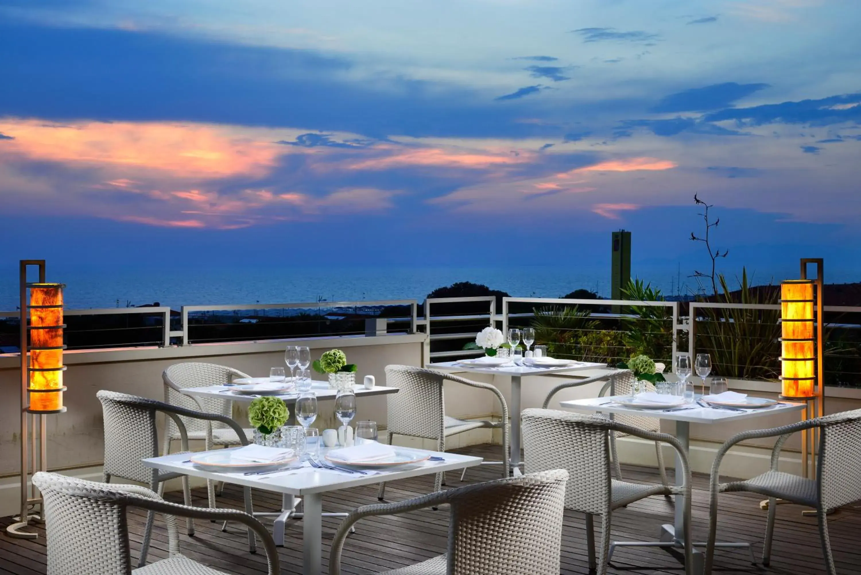 Balcony/Terrace, Restaurant/Places to Eat in Versilia Lido - UNA Esperienze