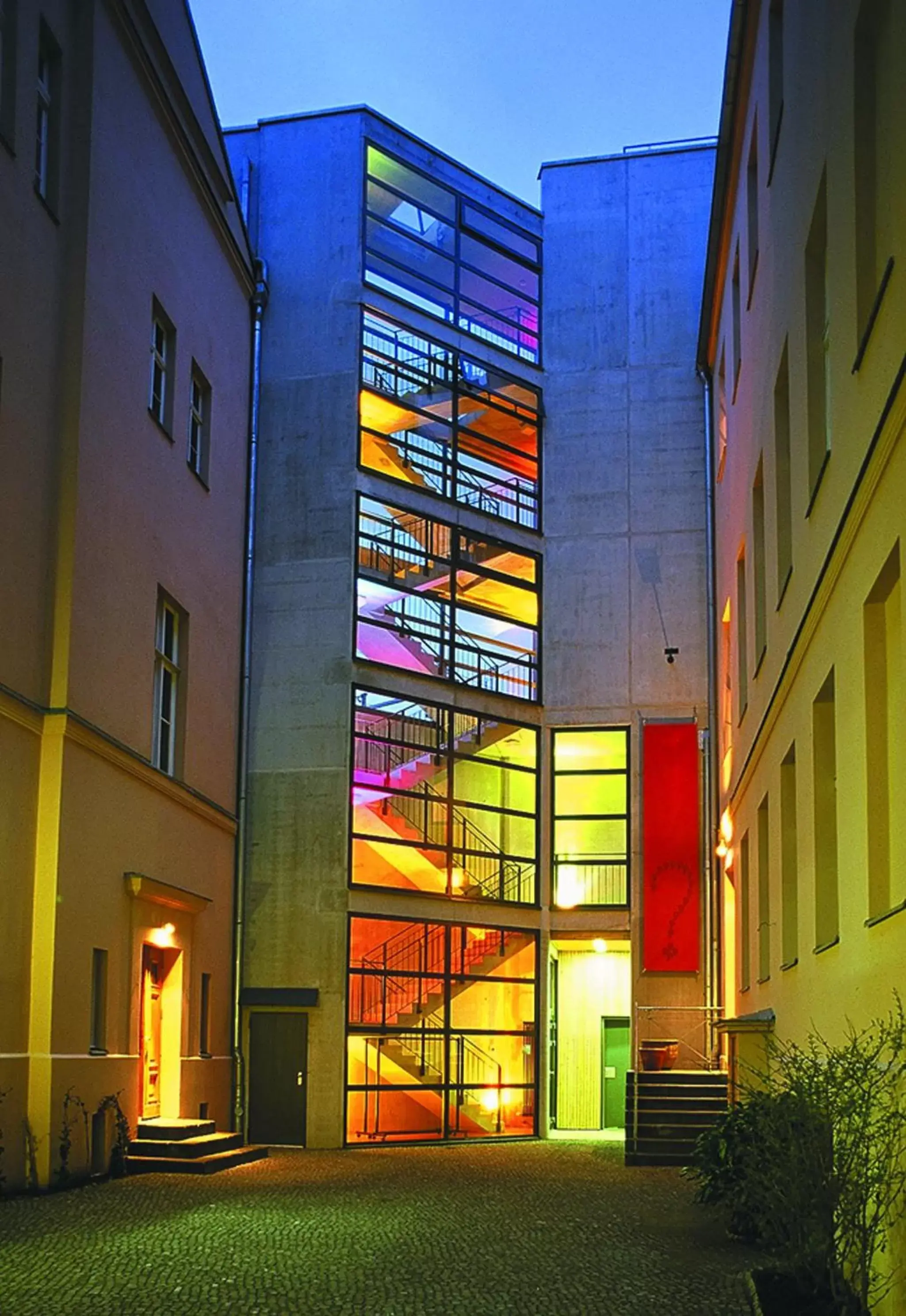 Patio, Property Building in Arte Luise Kunsthotel